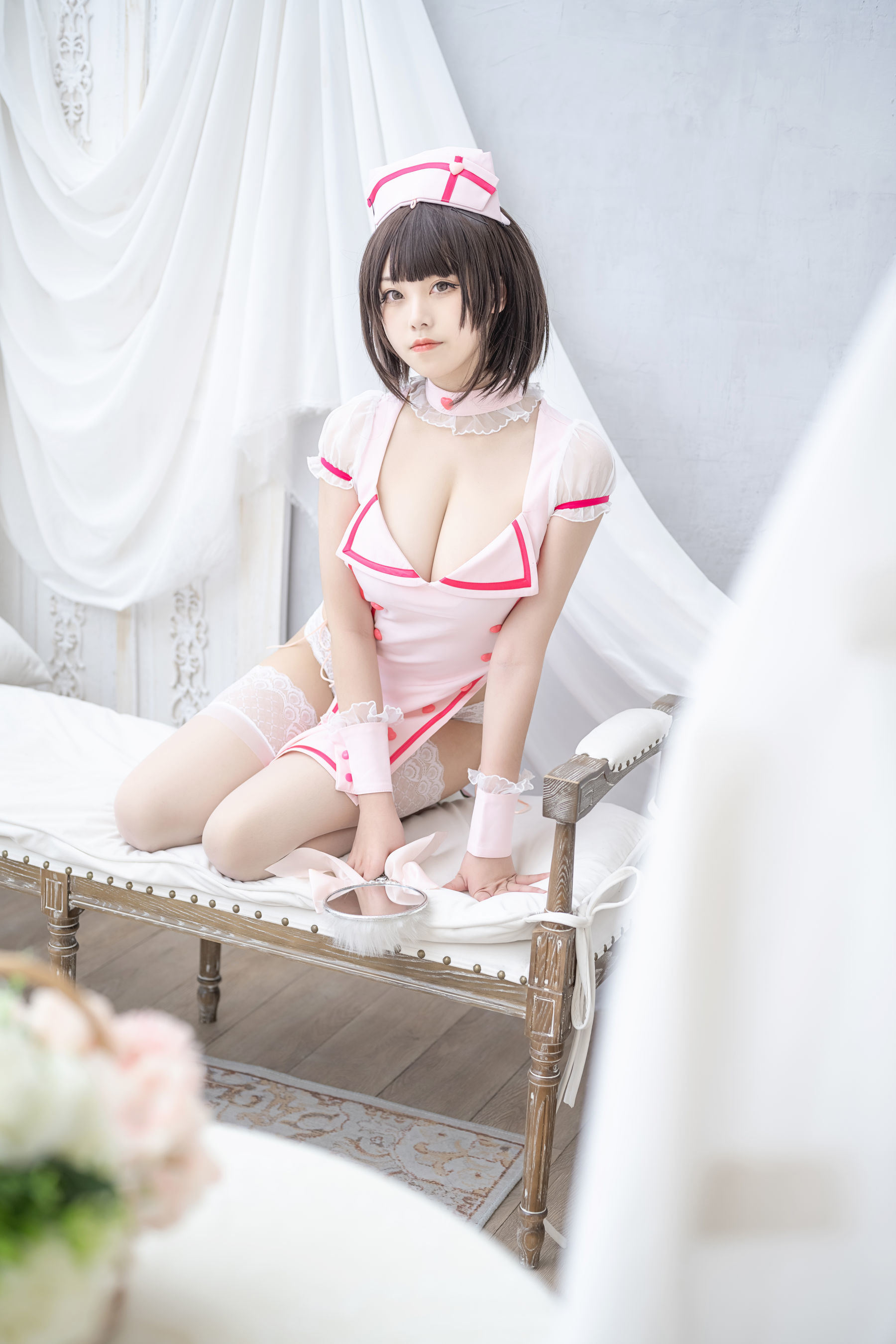 福利COS] 萌系小姐姐蜜汁貓裘 - 小護士