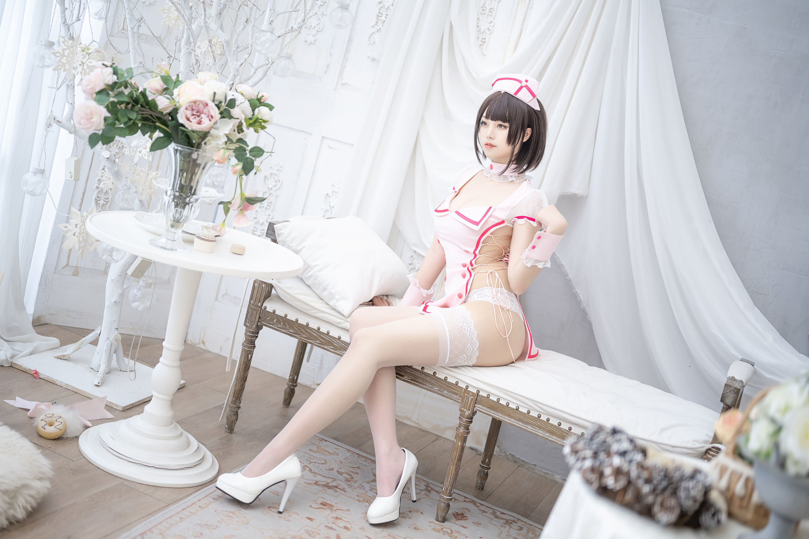 Welfare Cosplay] Moe Style Miss Honey Cat Qiu - Little Nurse