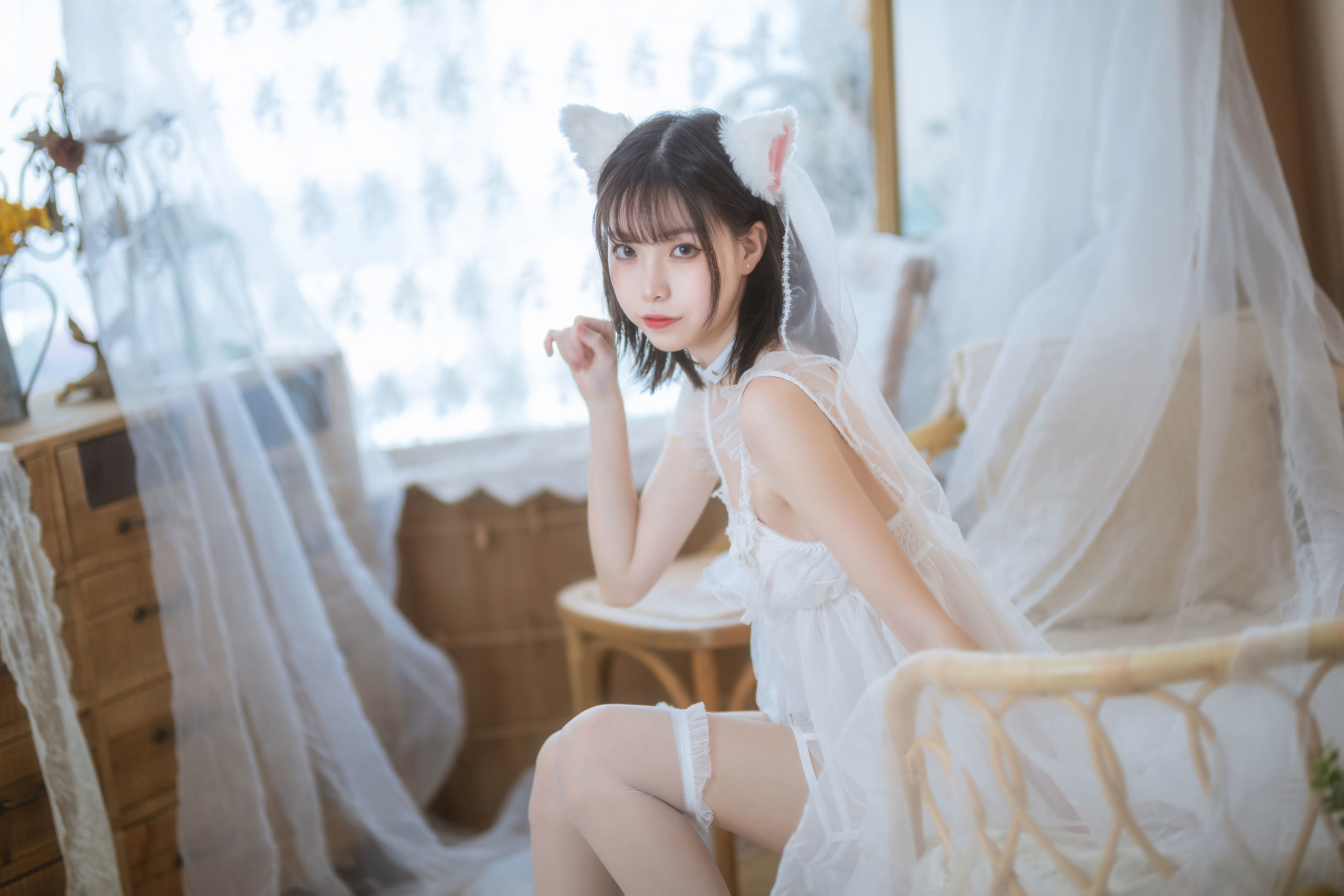 福利COS] 許嵐 - 少女白色裙