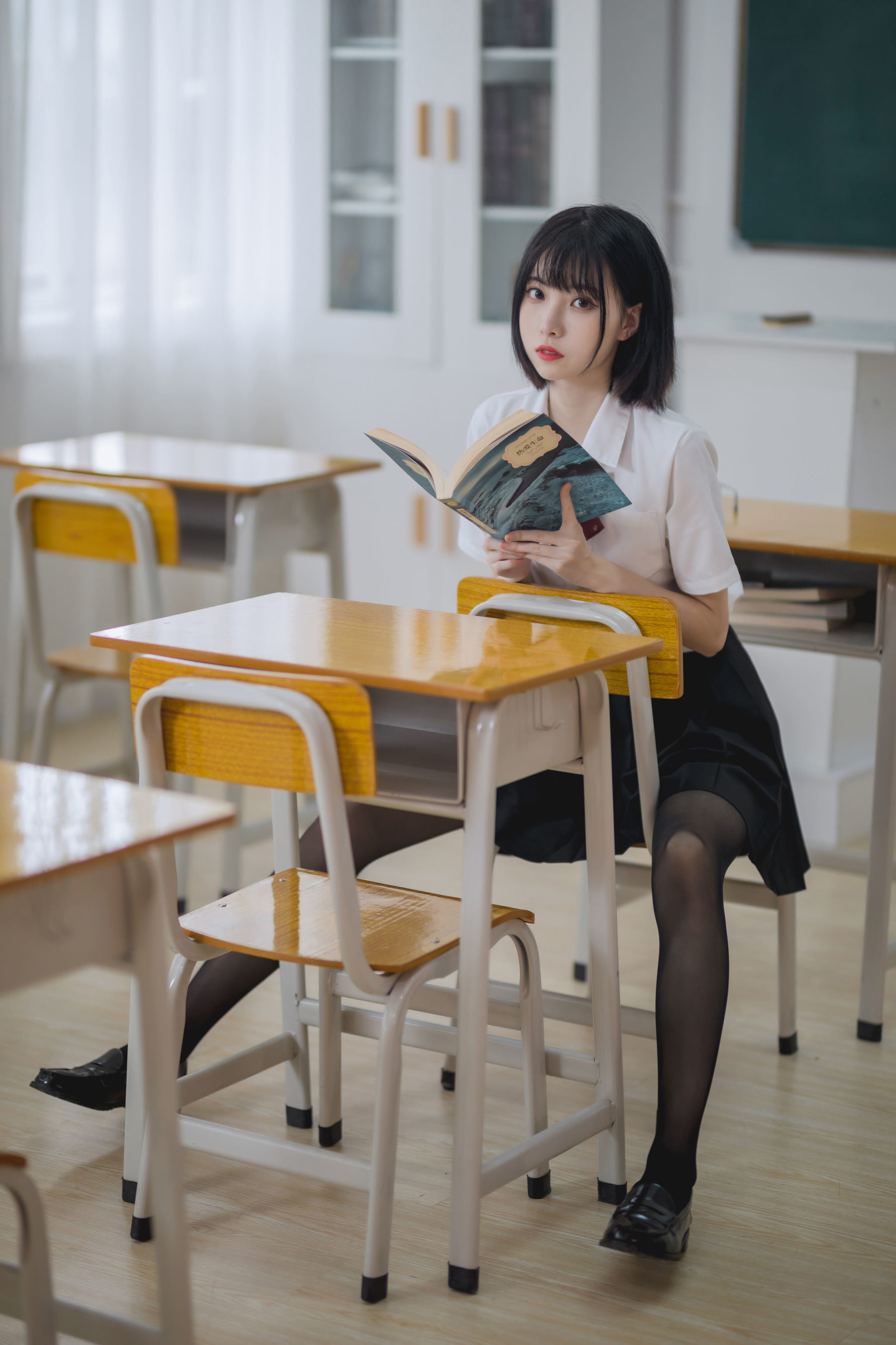 Welfare COS] Hứa Lam - Lớp học JK đen tơ