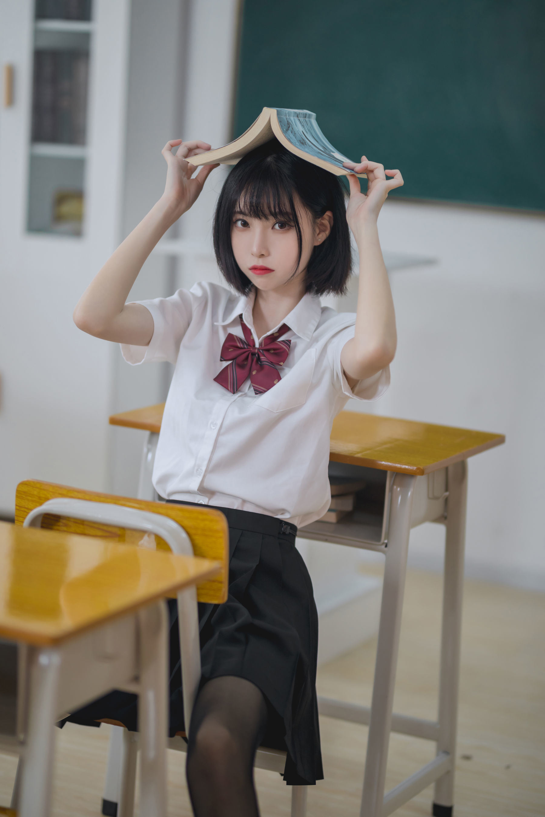 Welfare COS] Hứa Lam - Lớp học JK đen tơ