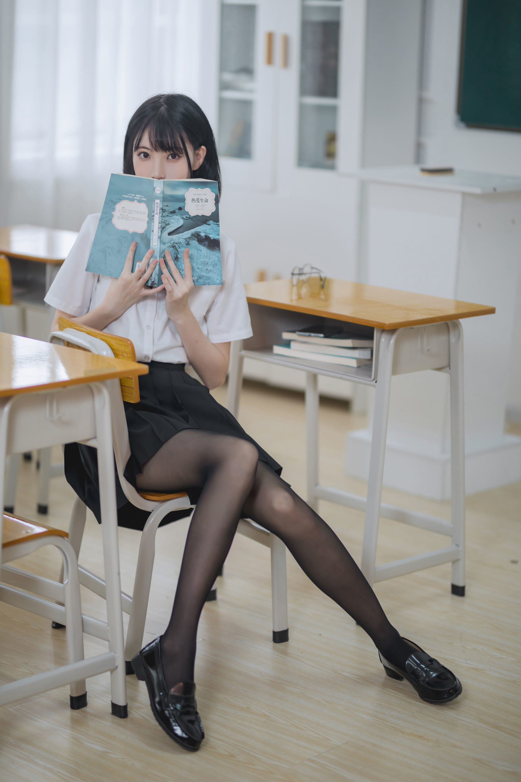 Welfare COS] Hứa Lam - Lớp học JK đen tơ