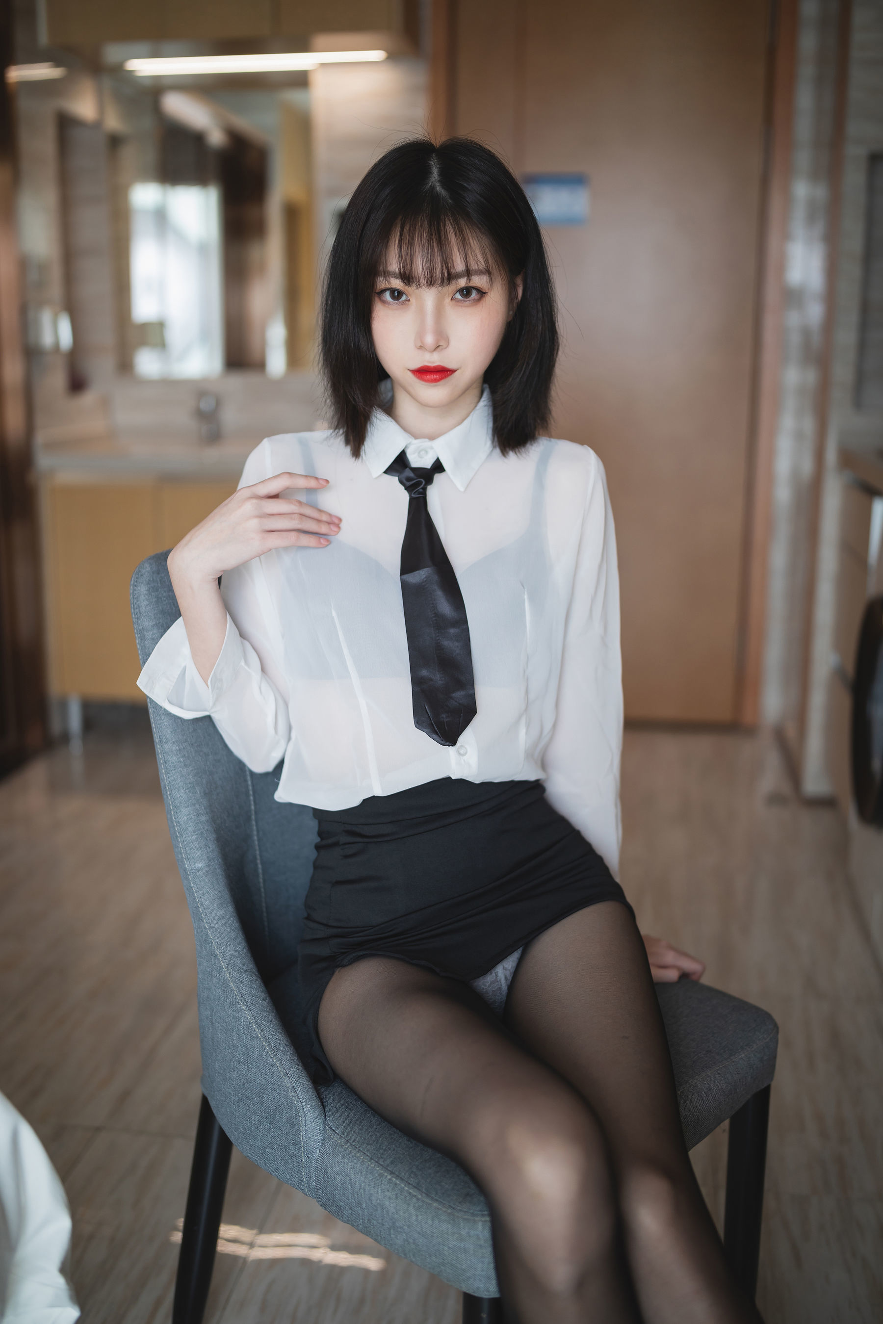Cosplay Phúc Lợi] Hứa Lam - Đồng phục OL