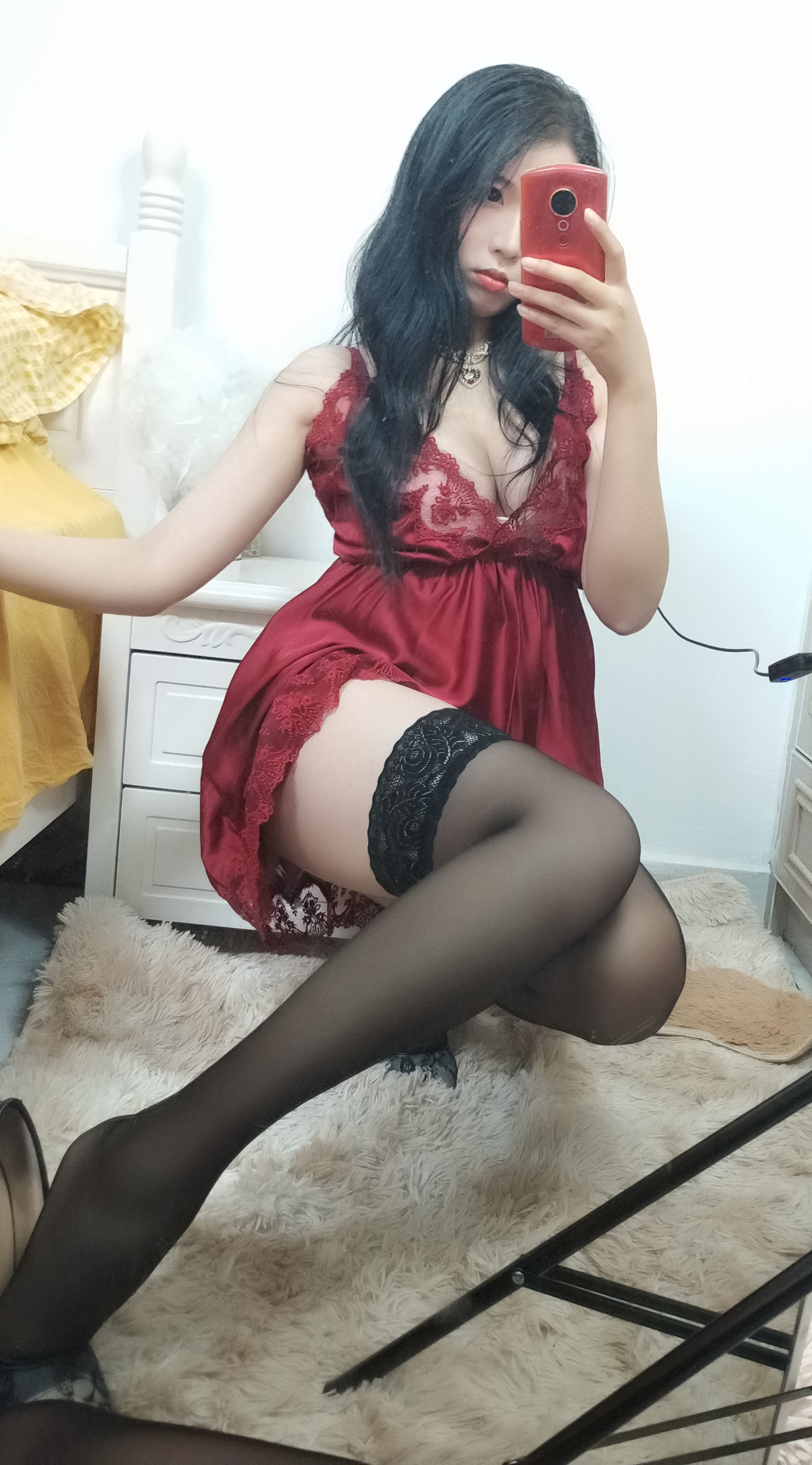 福利COS] 軒蕭學姐 - 酒紅色睡衣