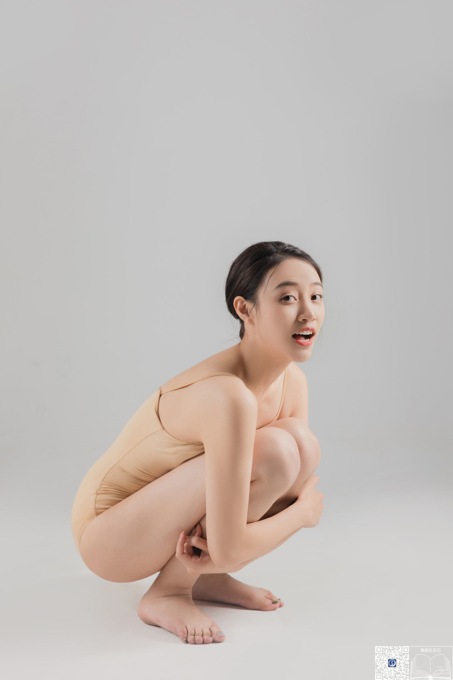 嘉丽GALLI] 舞蹈生日記022 舒雨