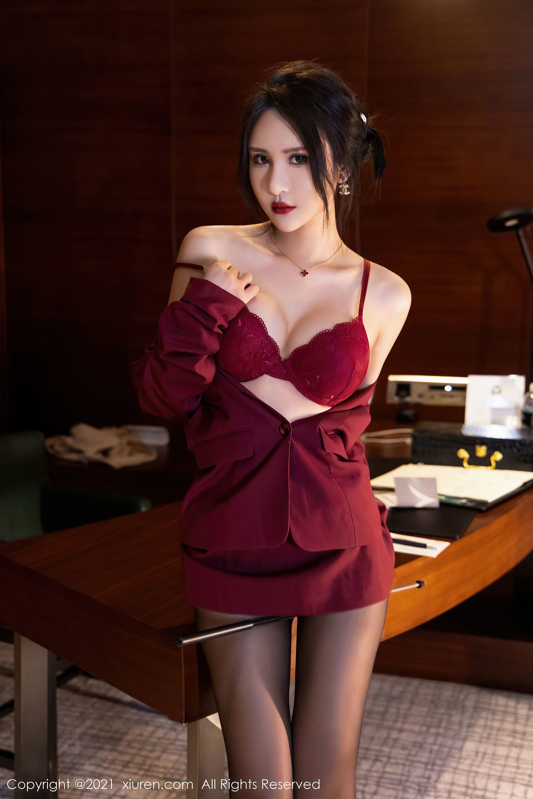 XiuRen] Số 4038 Emily Ân Phi
