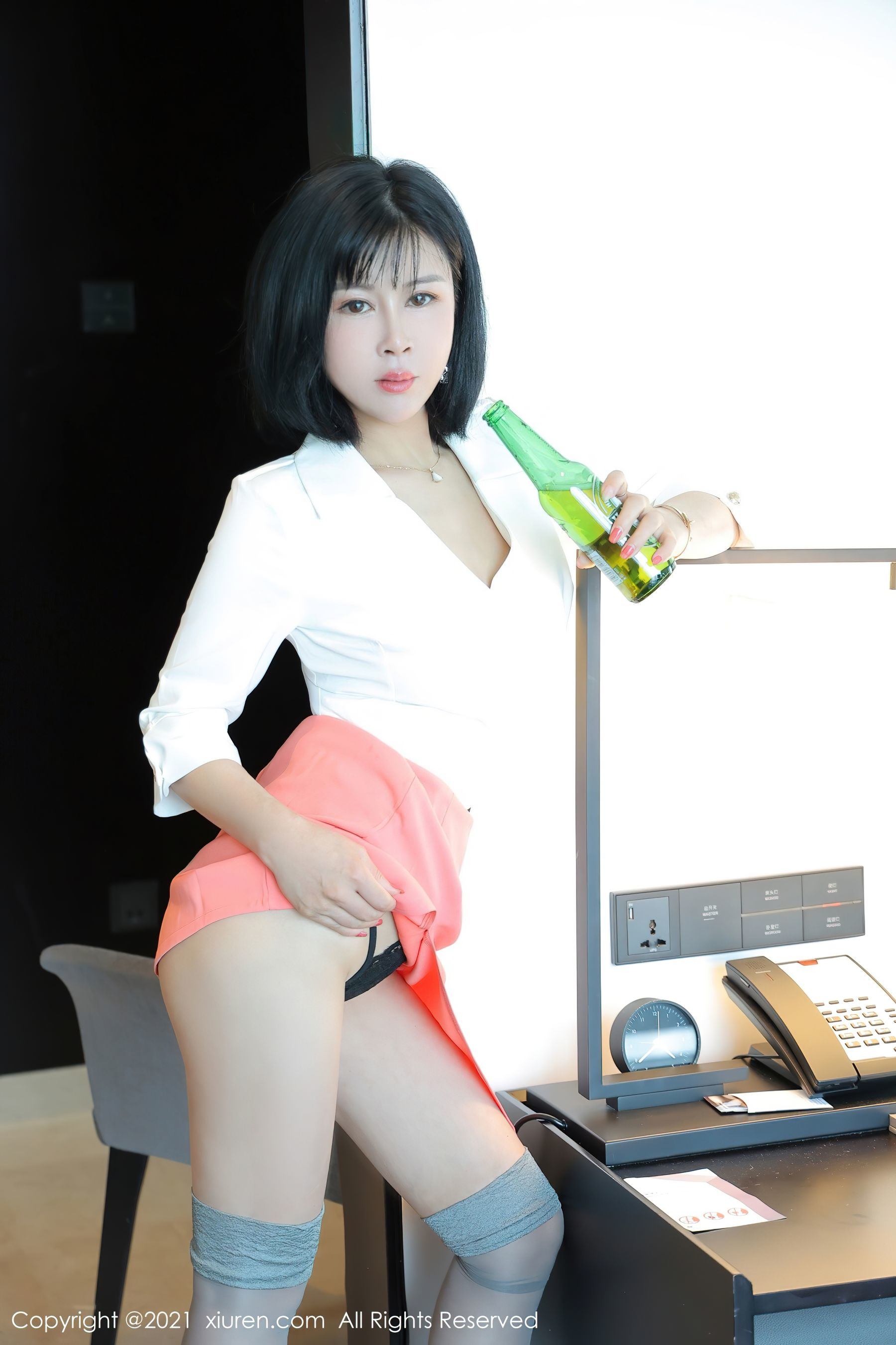 XiuRen] No.4047 Guai Guai Xiao Ye Miao & Lucky Shen Huanxin