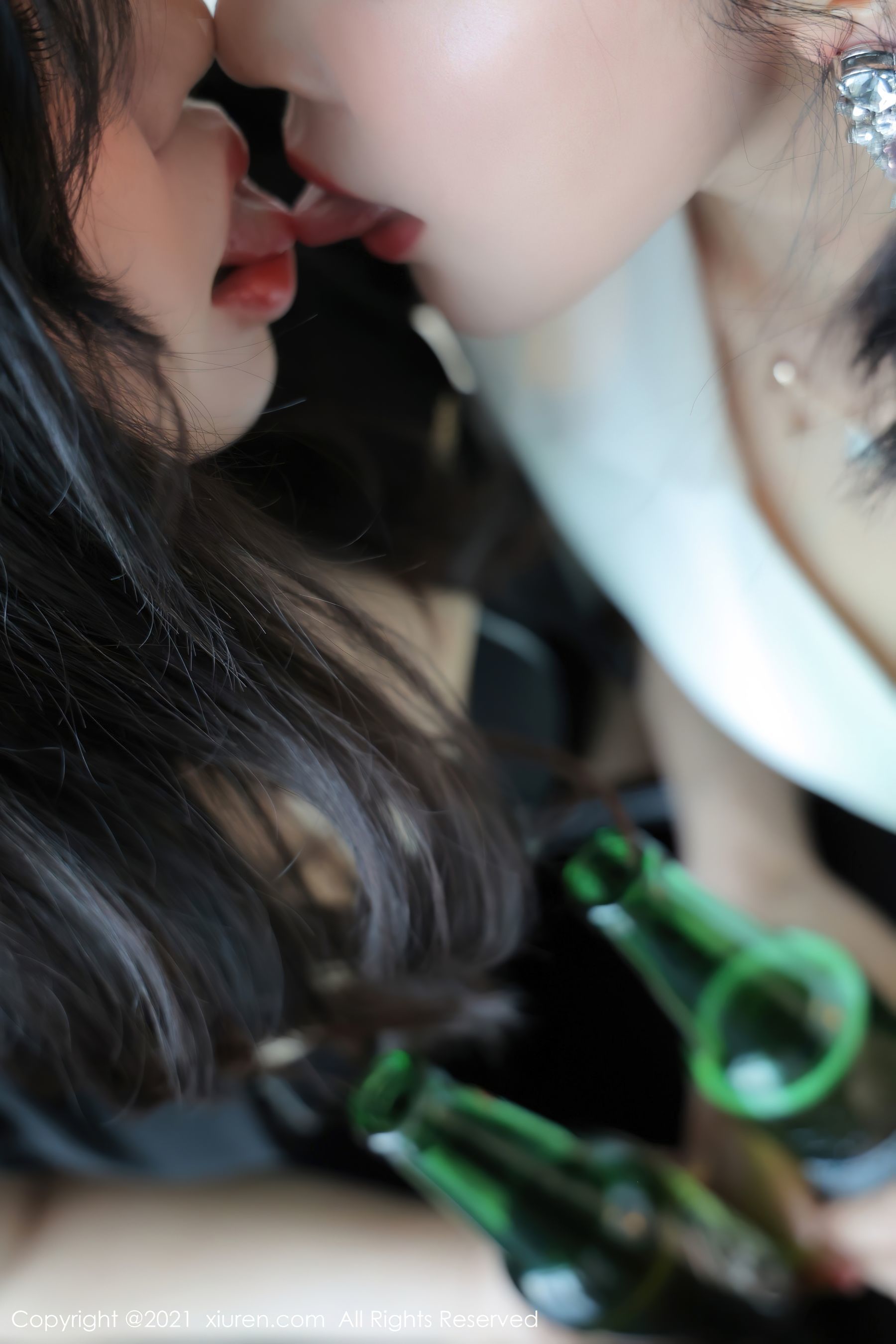 XiuRen] No.4047 Guai Guai Xiao Ye Miao & Lucky Shen Huanxin