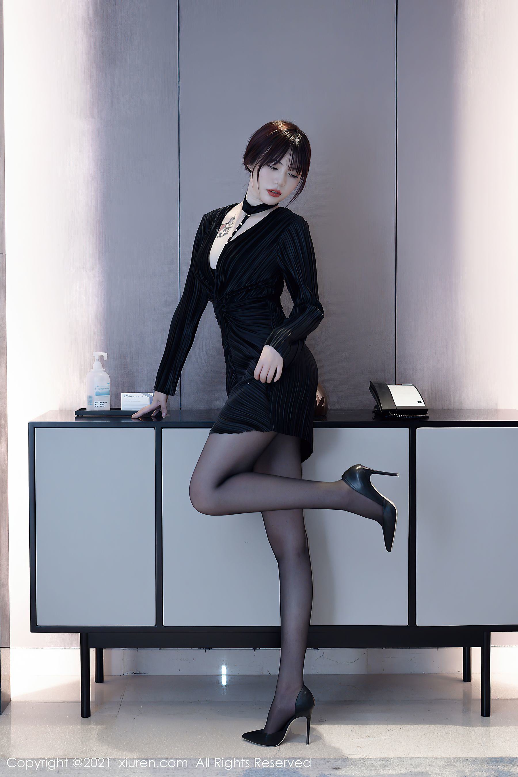 [秀人XiuRen] No.4080 Arude薇薇