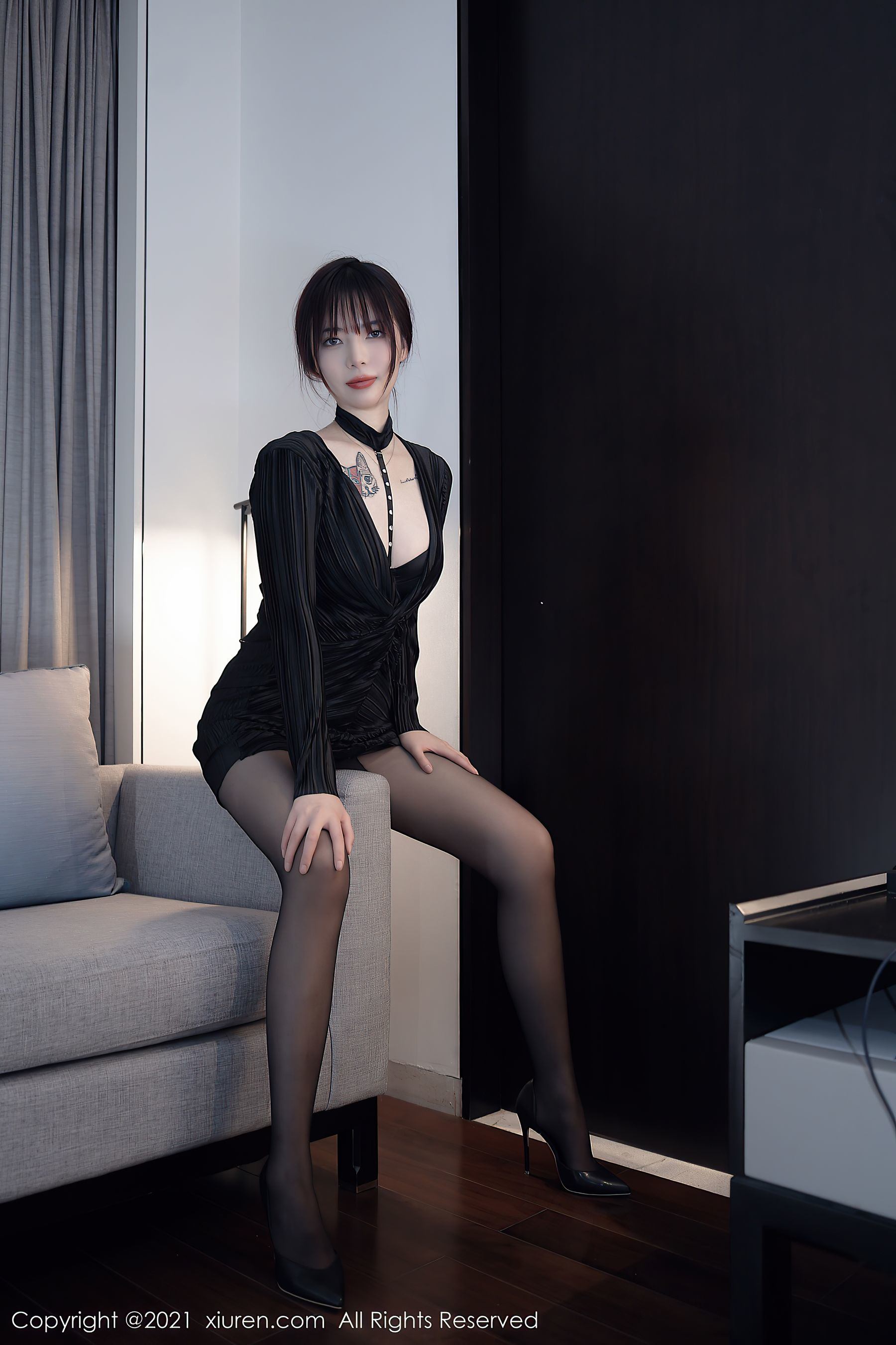 XiuRen] Số 4080 Arude Wei Wei