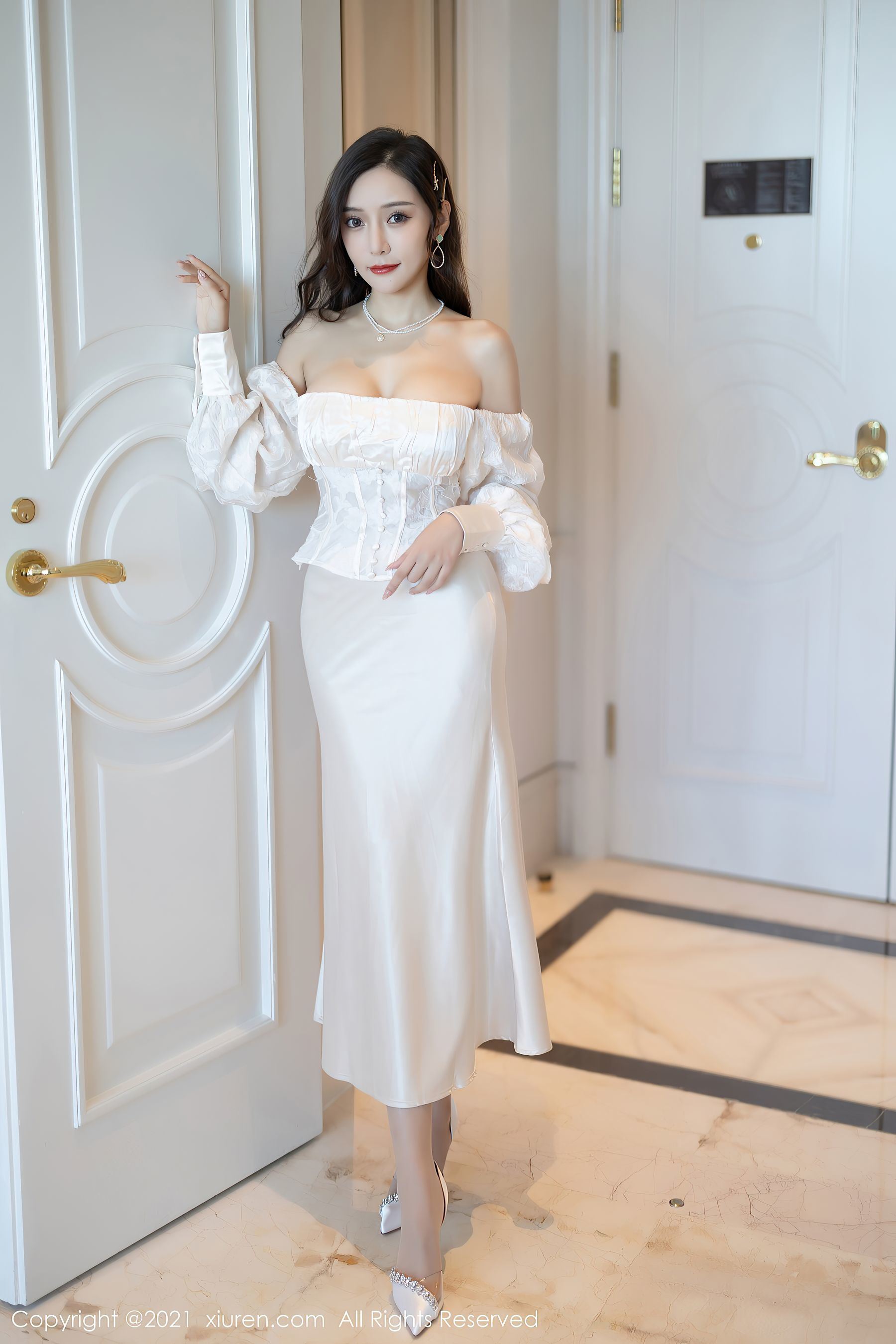 XiuRen No.4136 Wang Xinyao Yanni Goddess Beauty Set