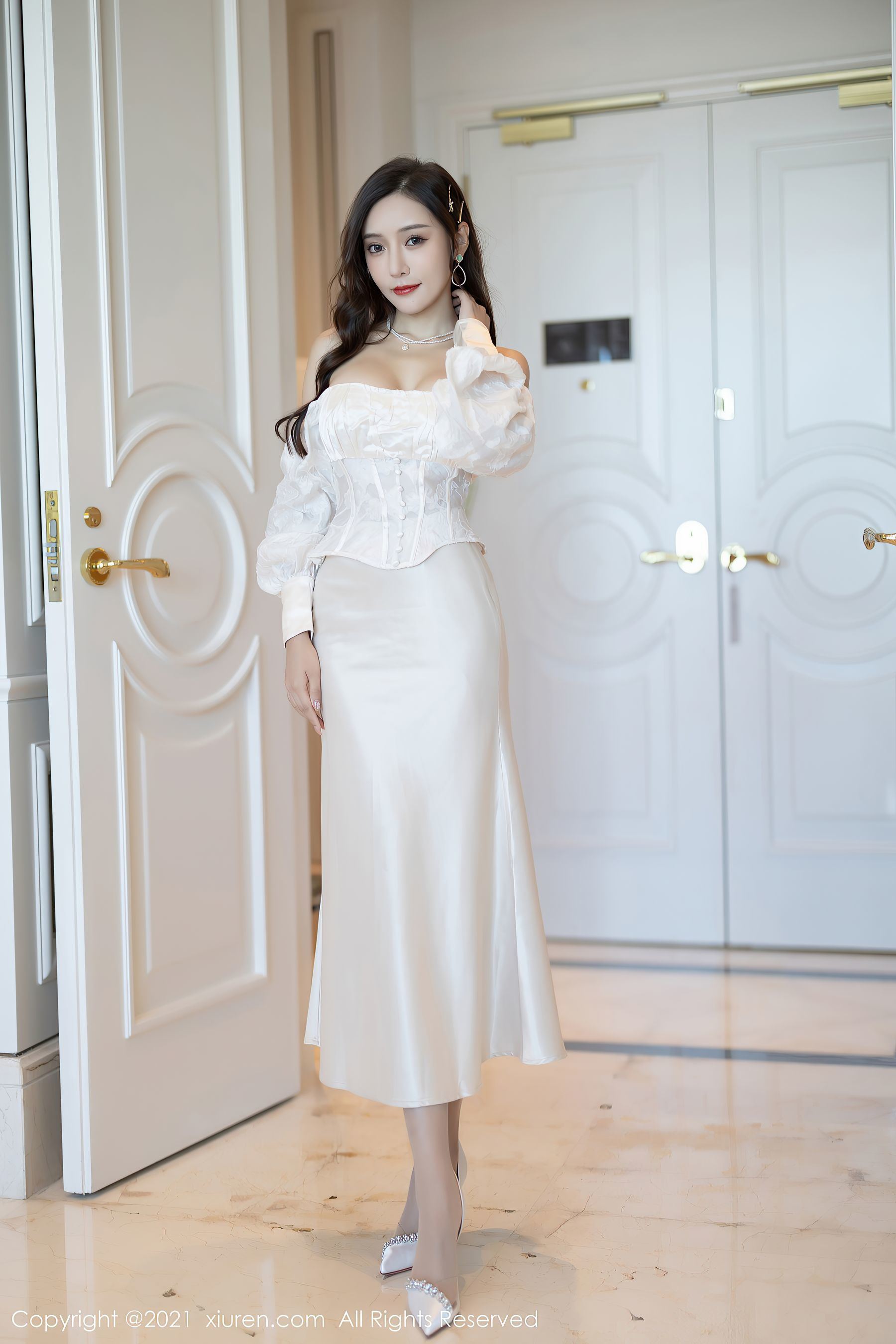XiuRen No.4136 Wang Xinyao Yanni Goddess Beauty Set