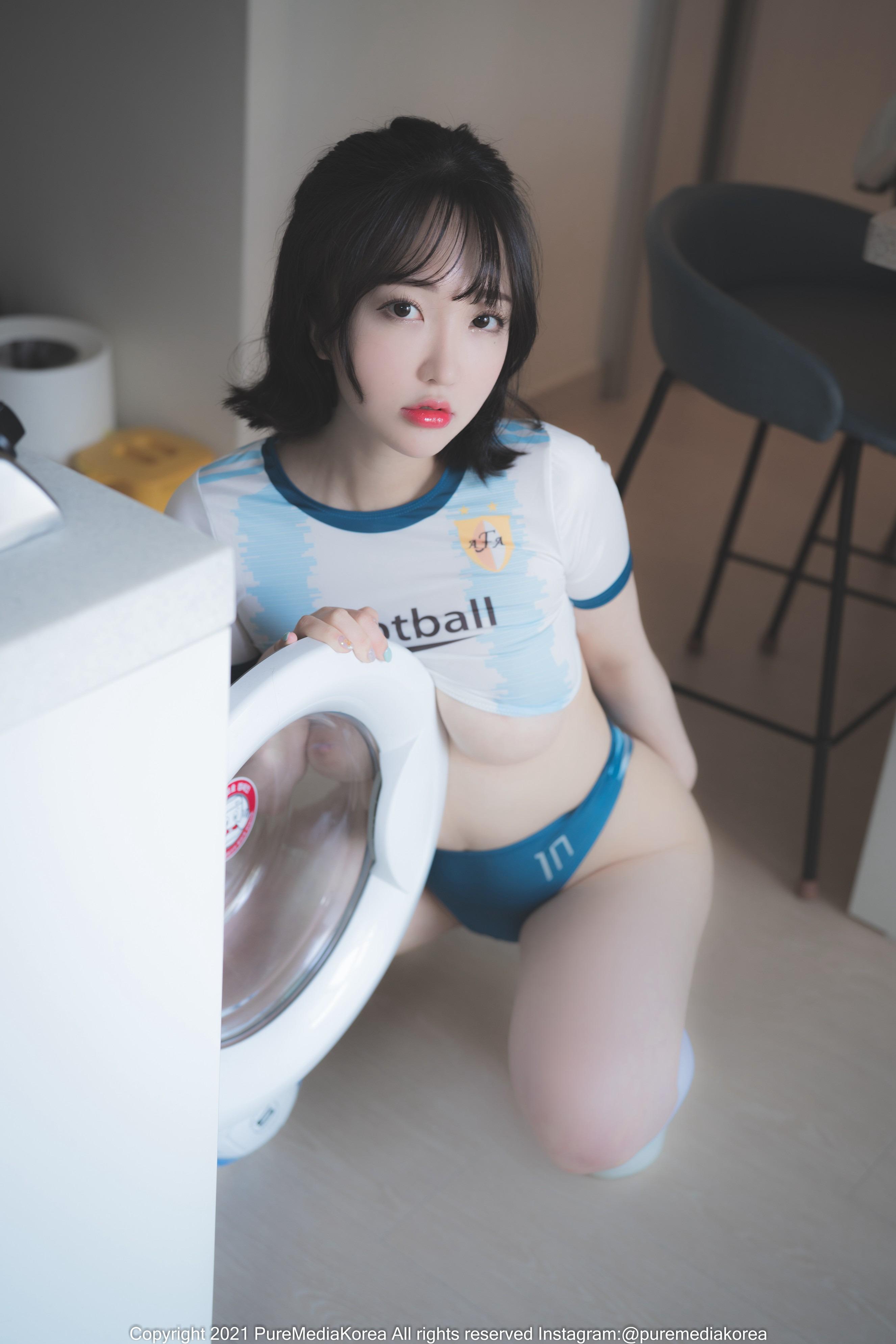 Pure Media] Tập 78 - Son Ye-Eun (Son Ye-eun) 88 Trang