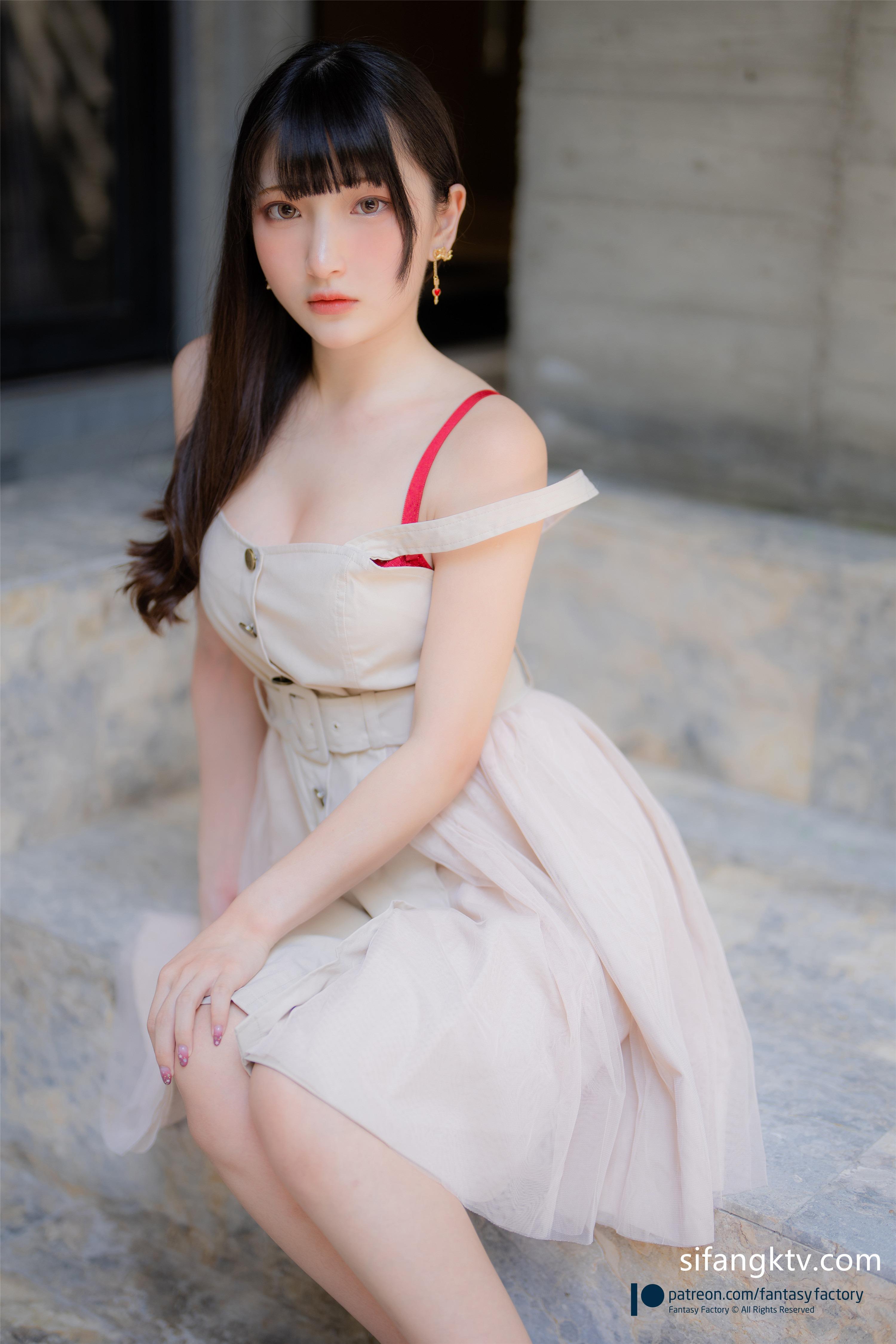 ファンタジー ファクトリー シャオディン 113P