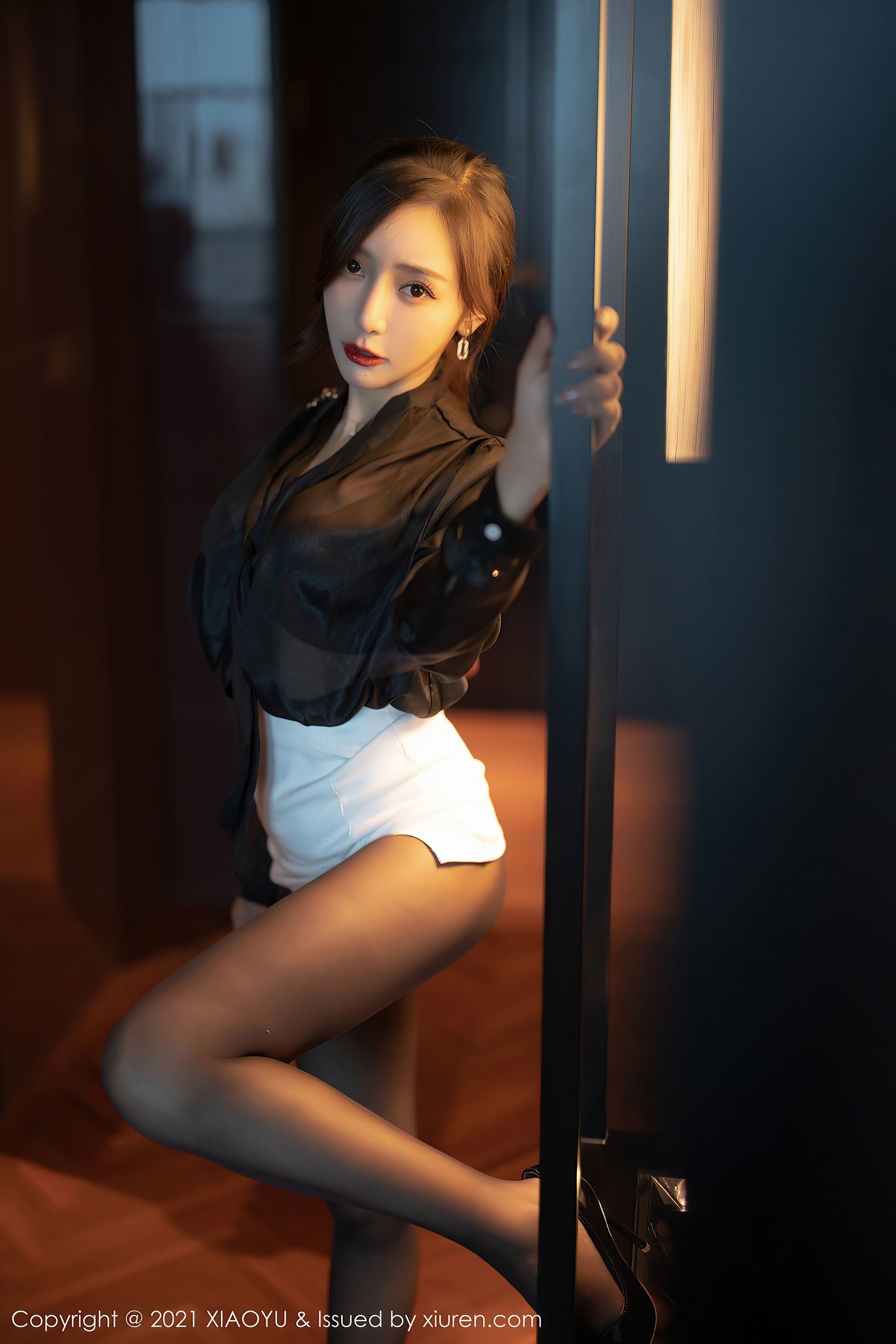 XIAOYU Vol.632 Wang Xinyao Yanni Black Stockings Set