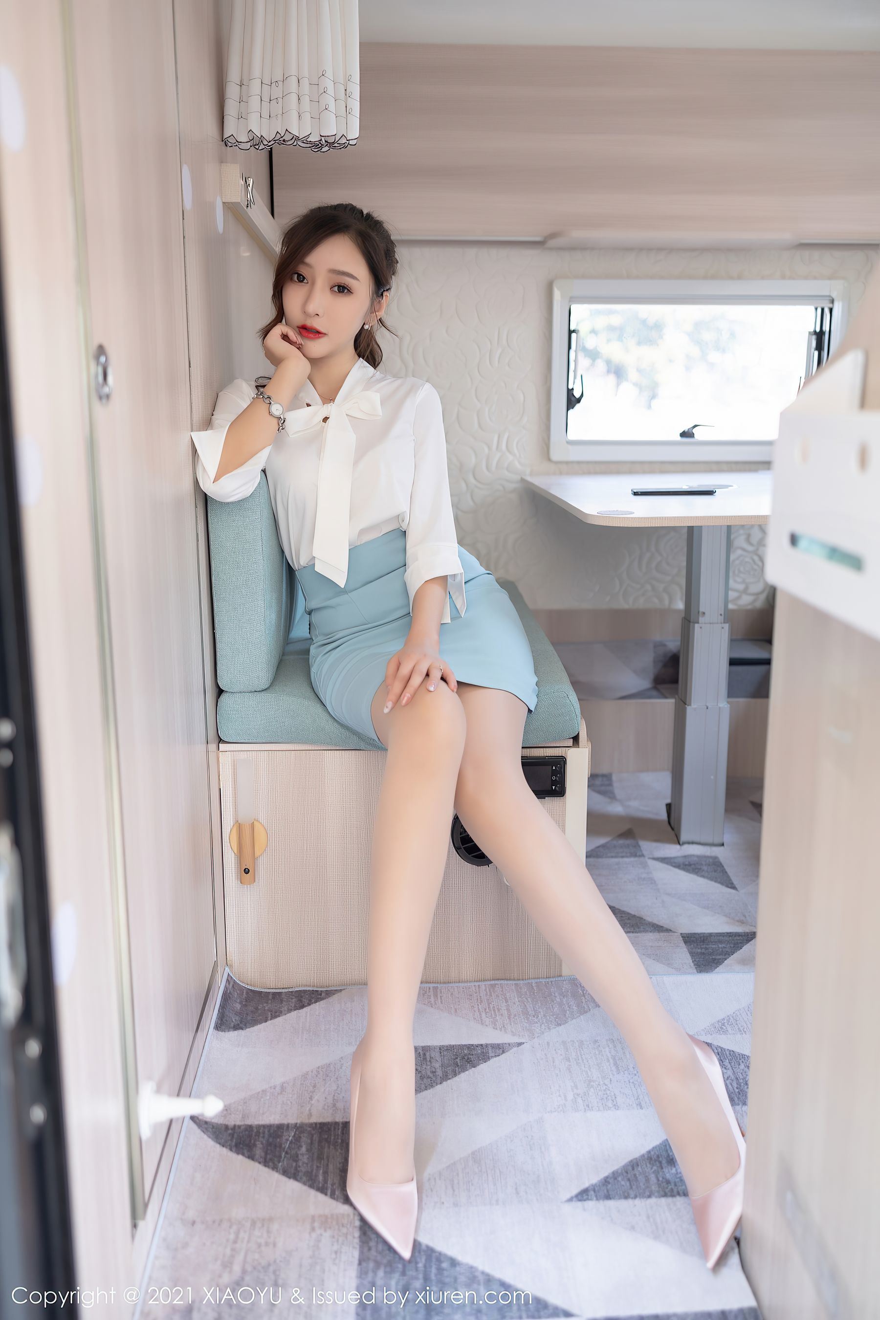 XIAOYU Vol.635 Wang Xinyao Yanni Street Photo Set