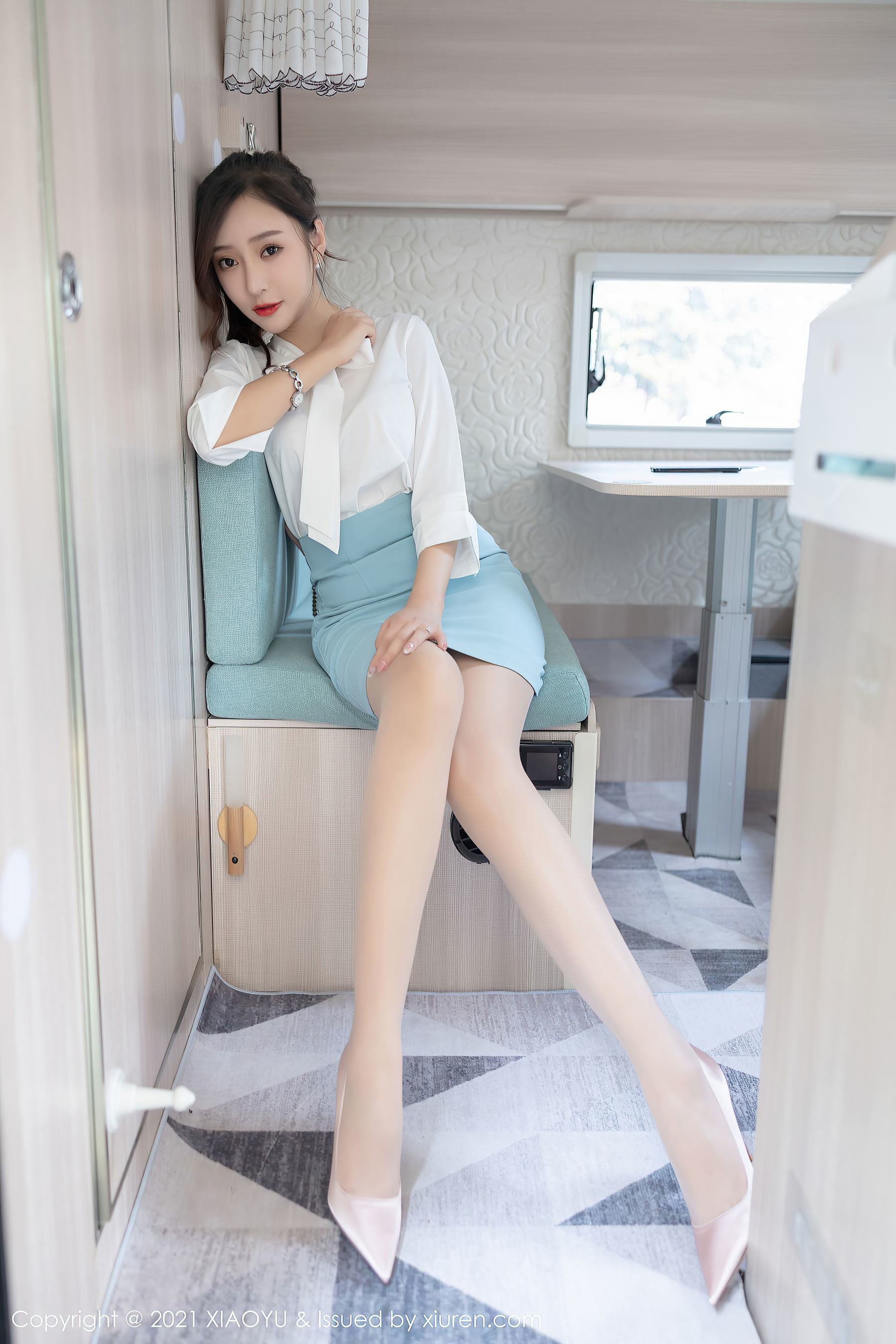 XIAOYU Vol.635 Wang Xinyao Yanni Street Photo Set