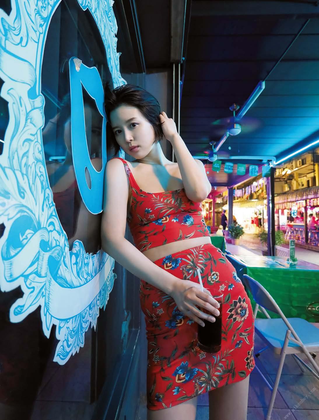 AS I AM - As It Is - Aoi Tsukasa Photobook [109P
