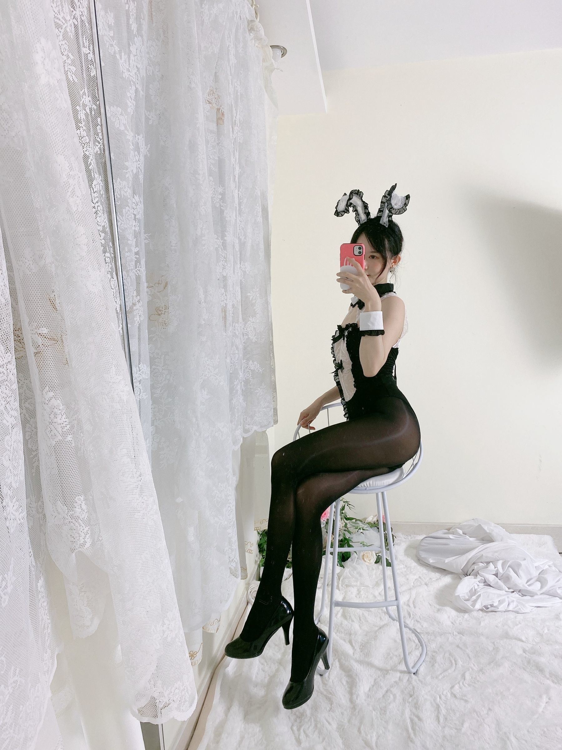 Welfare COS] 51 Jiang - Shiny Socks