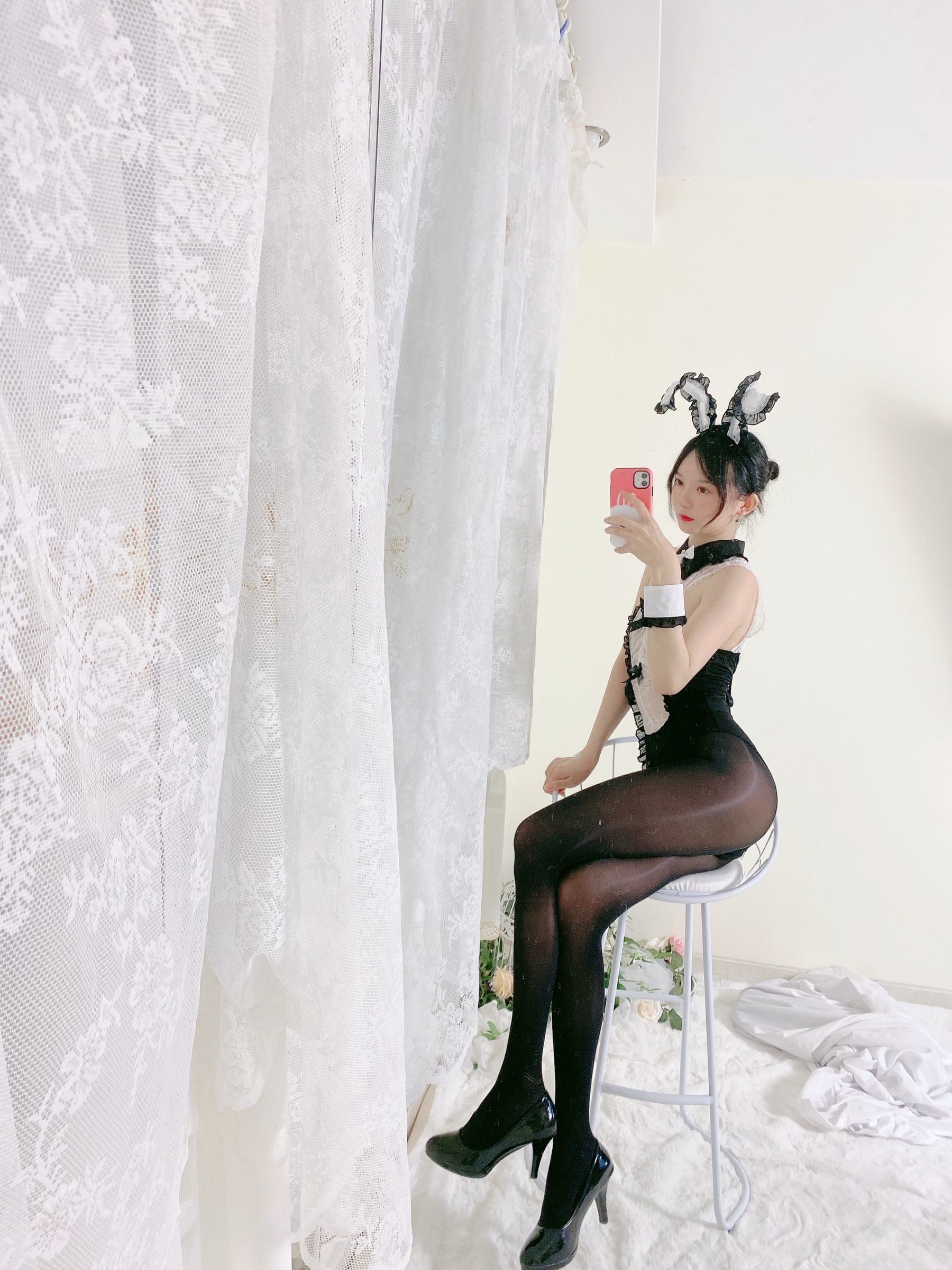 Welfare COS] 51 Jiang - Shiny Socks
