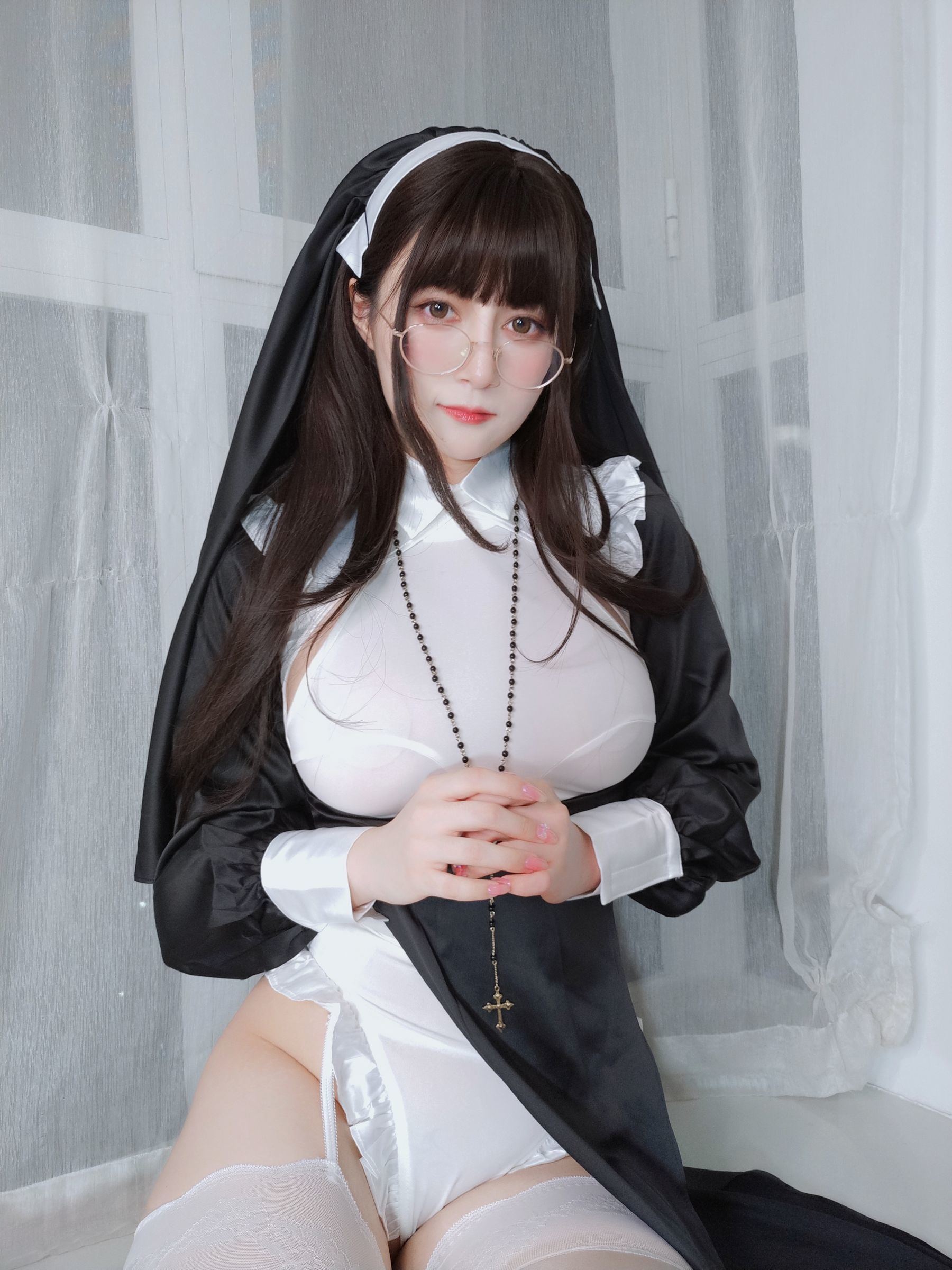 福利COS] Coserお姉さん白銀 - 修女