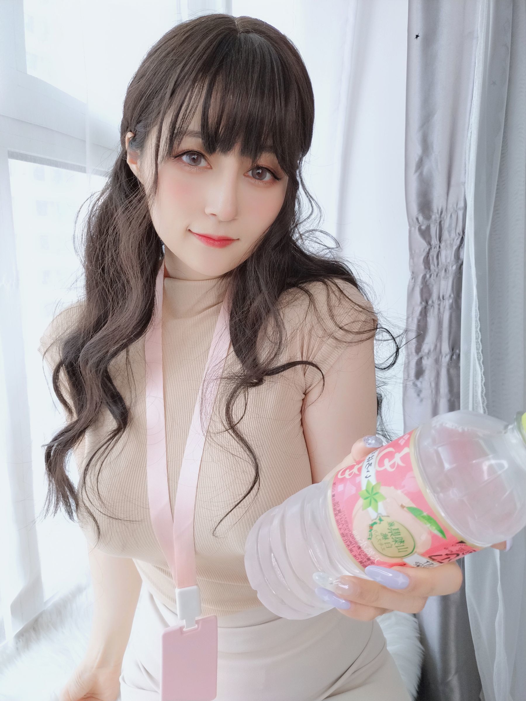 Welfare COS] Coser Xiaojie Baiyin - Do you want to drink water, senpai?