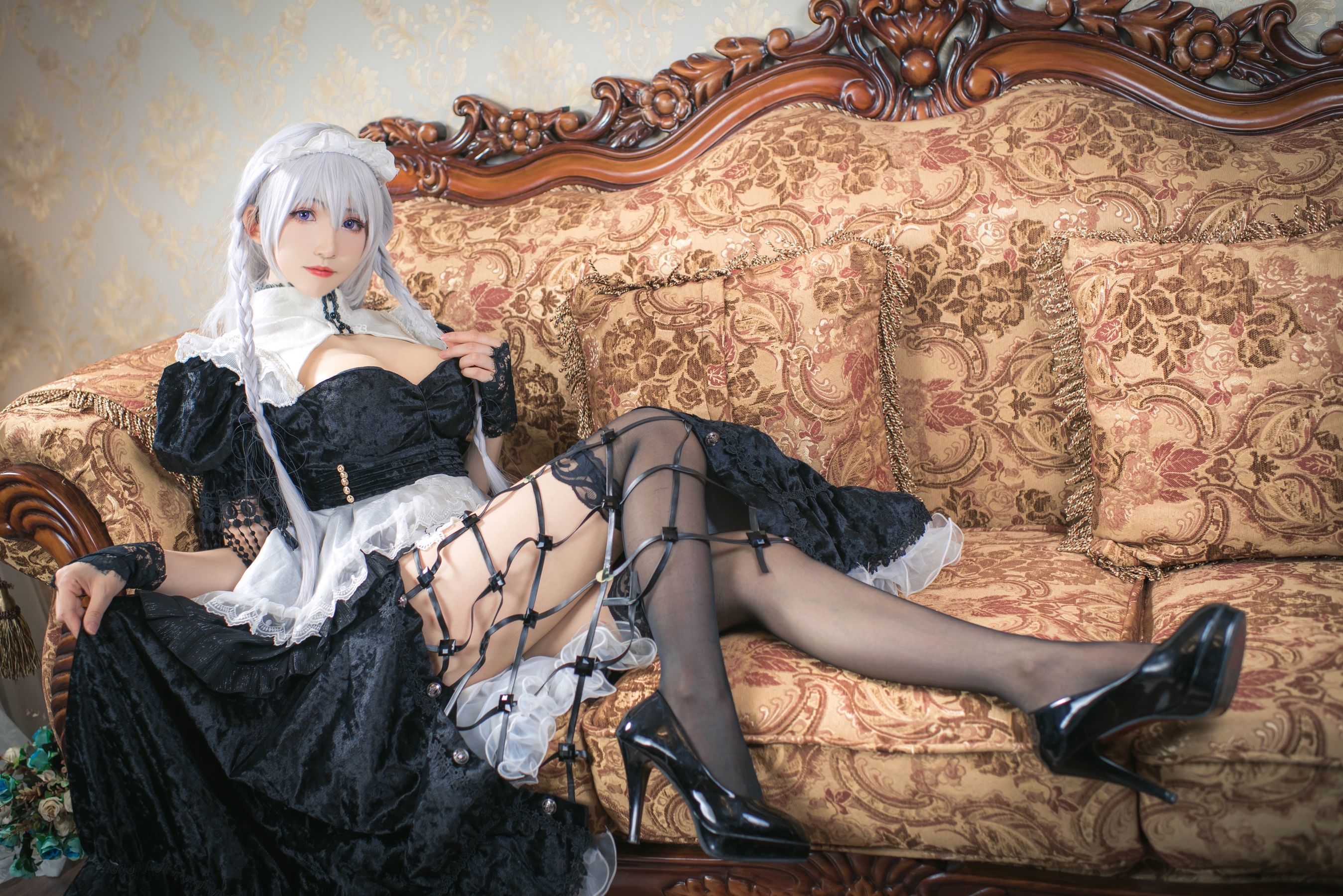 Phúc lợi COS] Coser Yiyi - Hermine