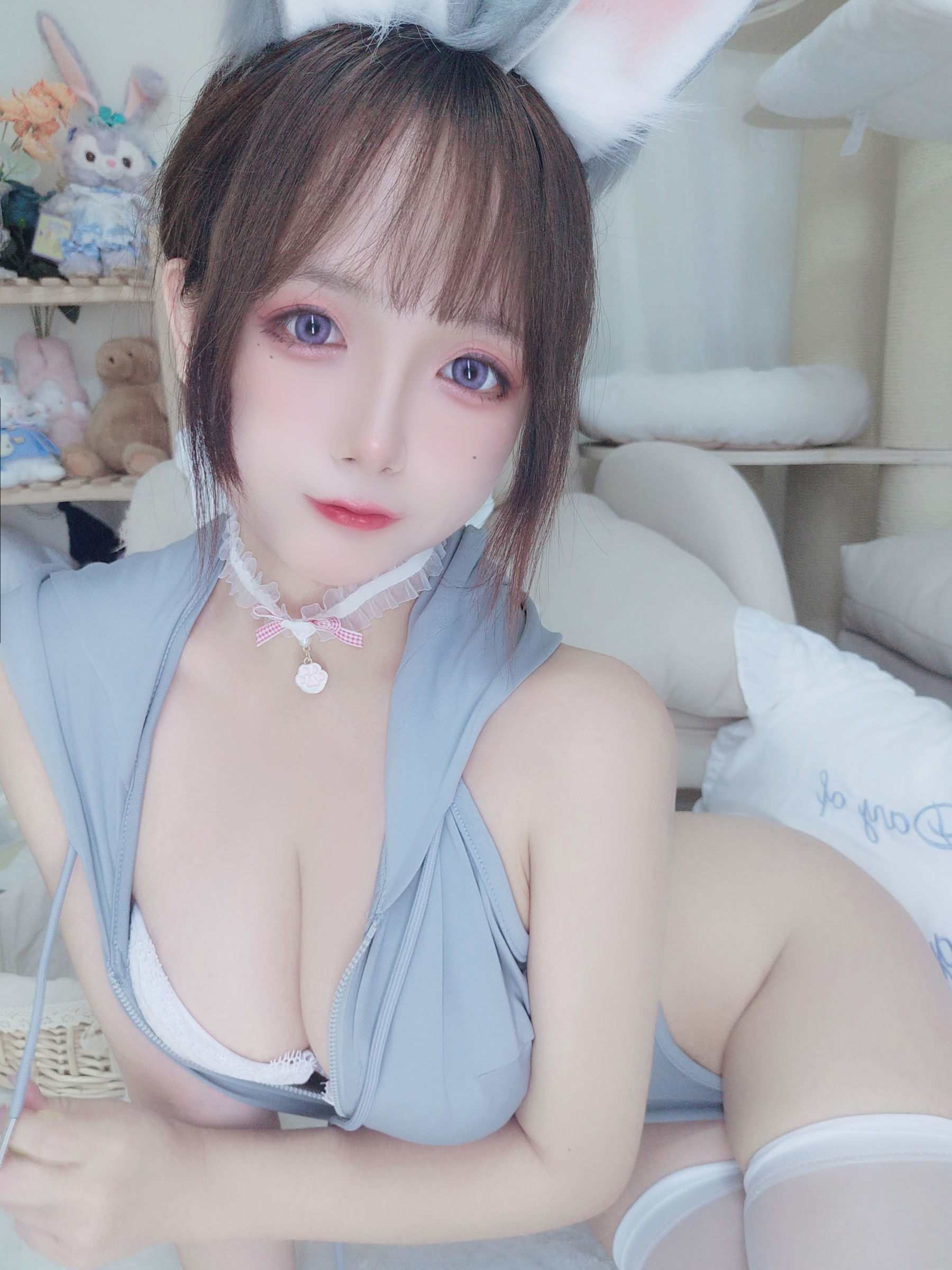 福利COS] Cosplay日奈嬌 - 兔兔衛衣