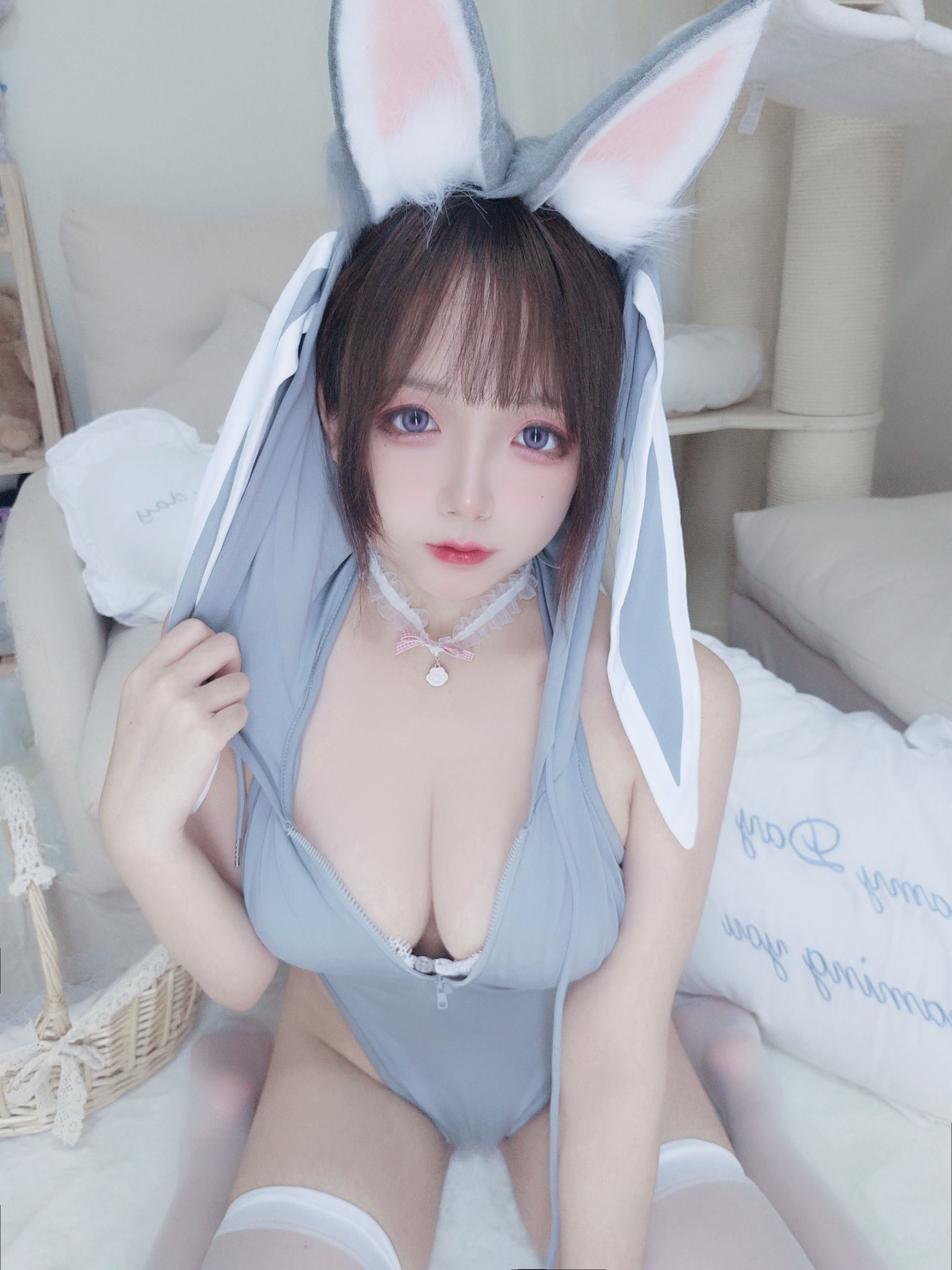 福利COS] Cosplay日奈嬌 - 兔兔衛衣