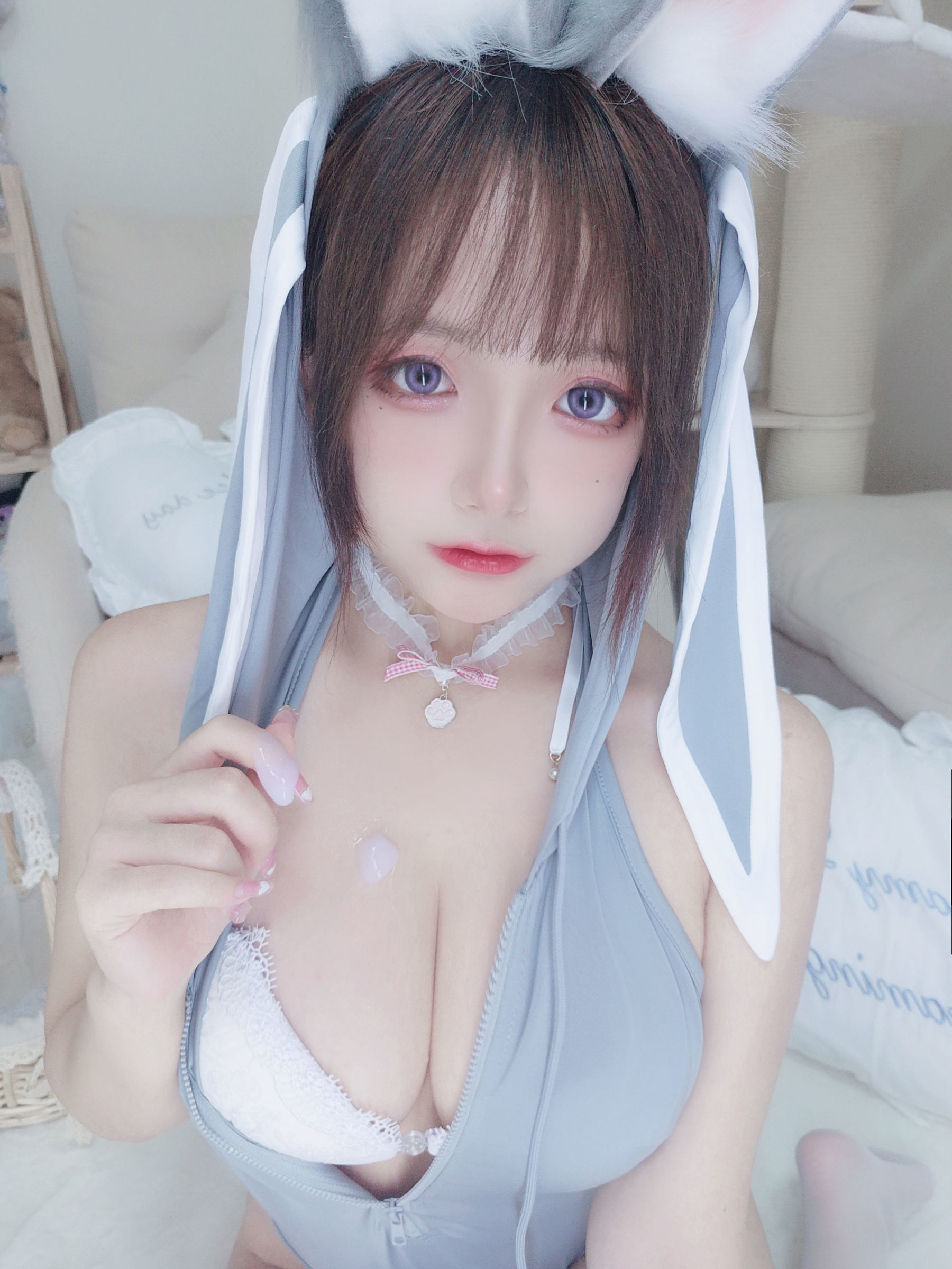Welfare COS] Cosplay Ri Nai Jiao - Rabbit Hoodie
