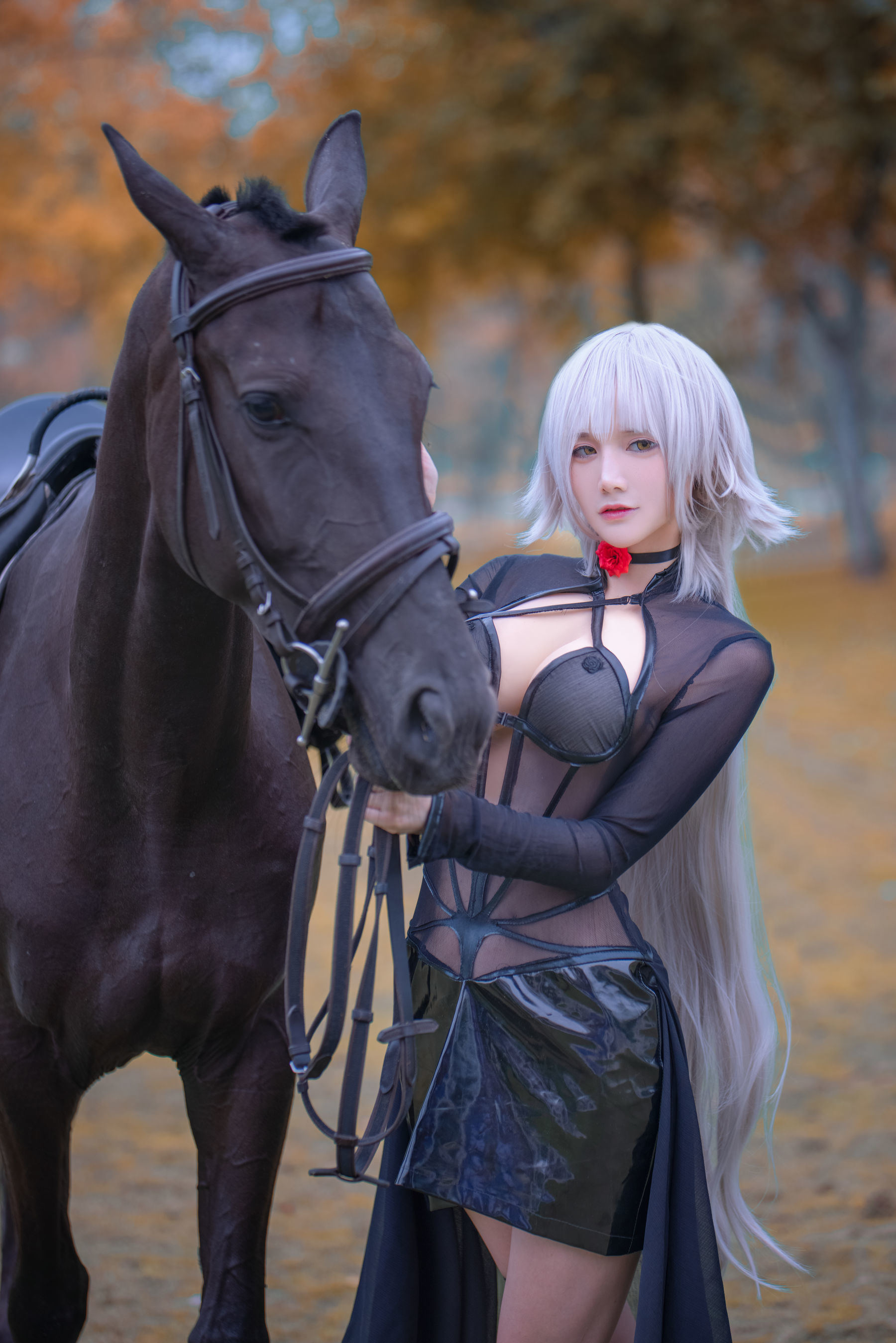 Phúc lợi COS] Cô gái cosplay Xian Jiu Airi - Jeanne Đen Ma Hội