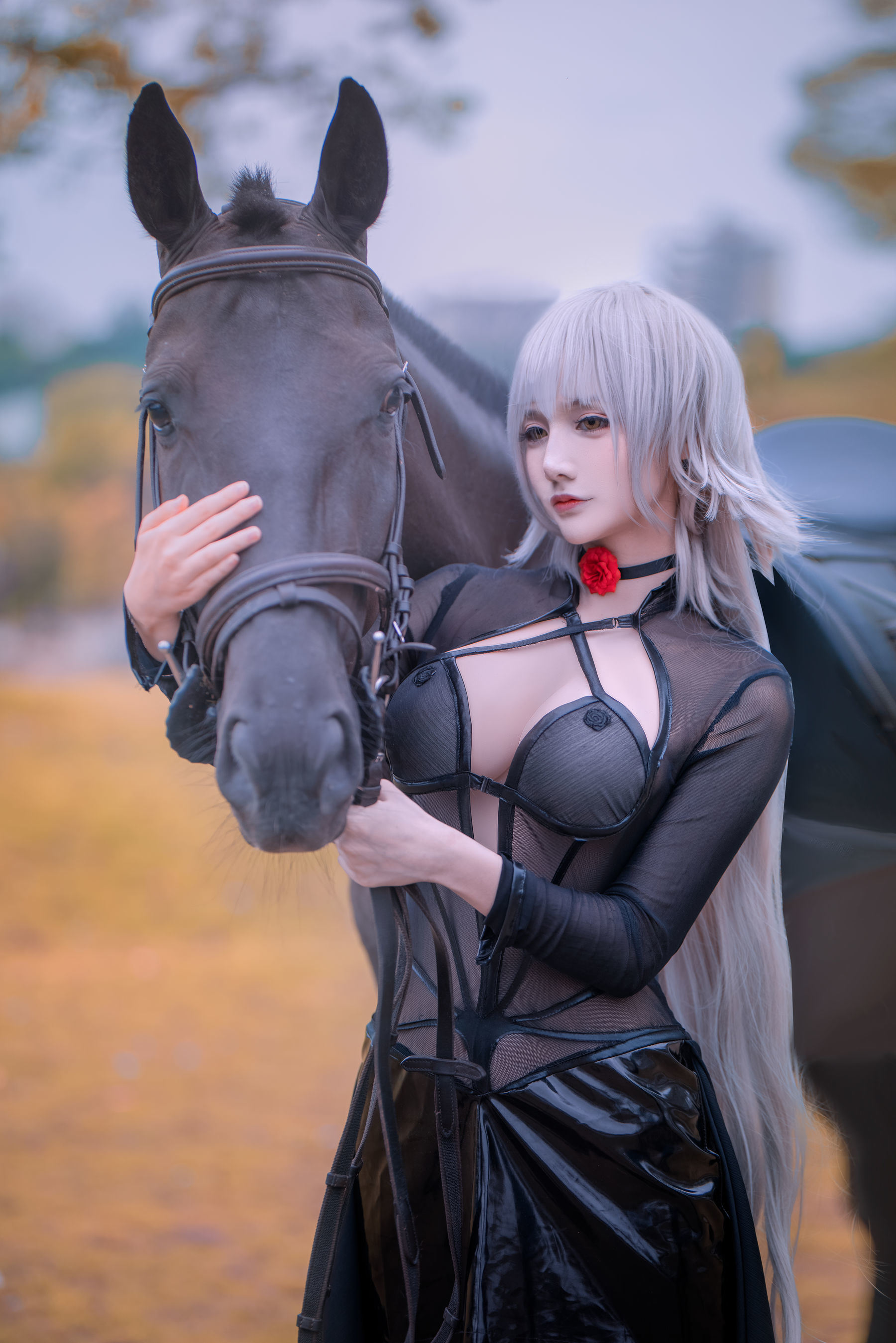 Phúc lợi COS] Cô gái cosplay Xian Jiu Airi - Jeanne Đen Ma Hội