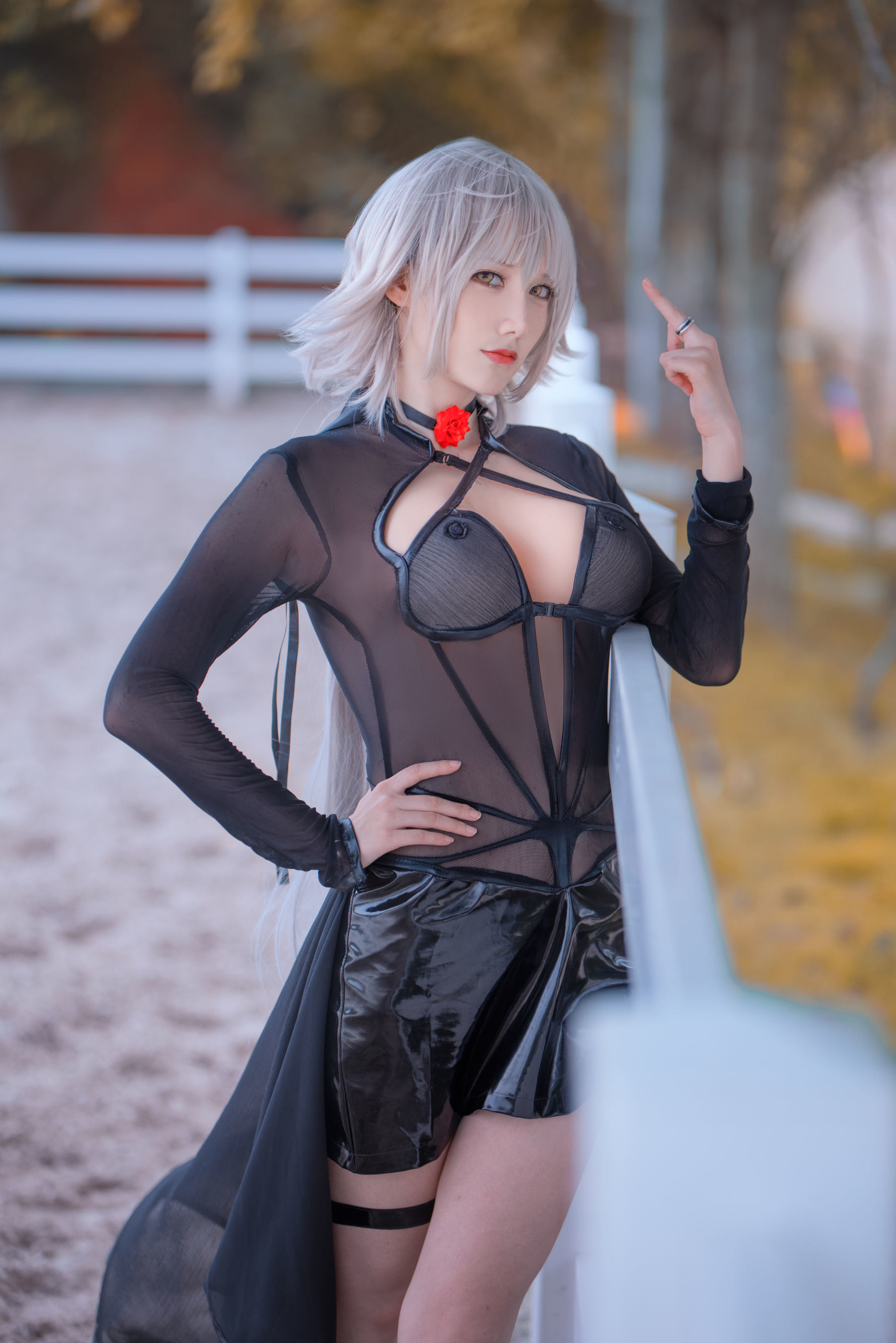 福利COS] COS妹子仙九Airi - 黑貞馬會