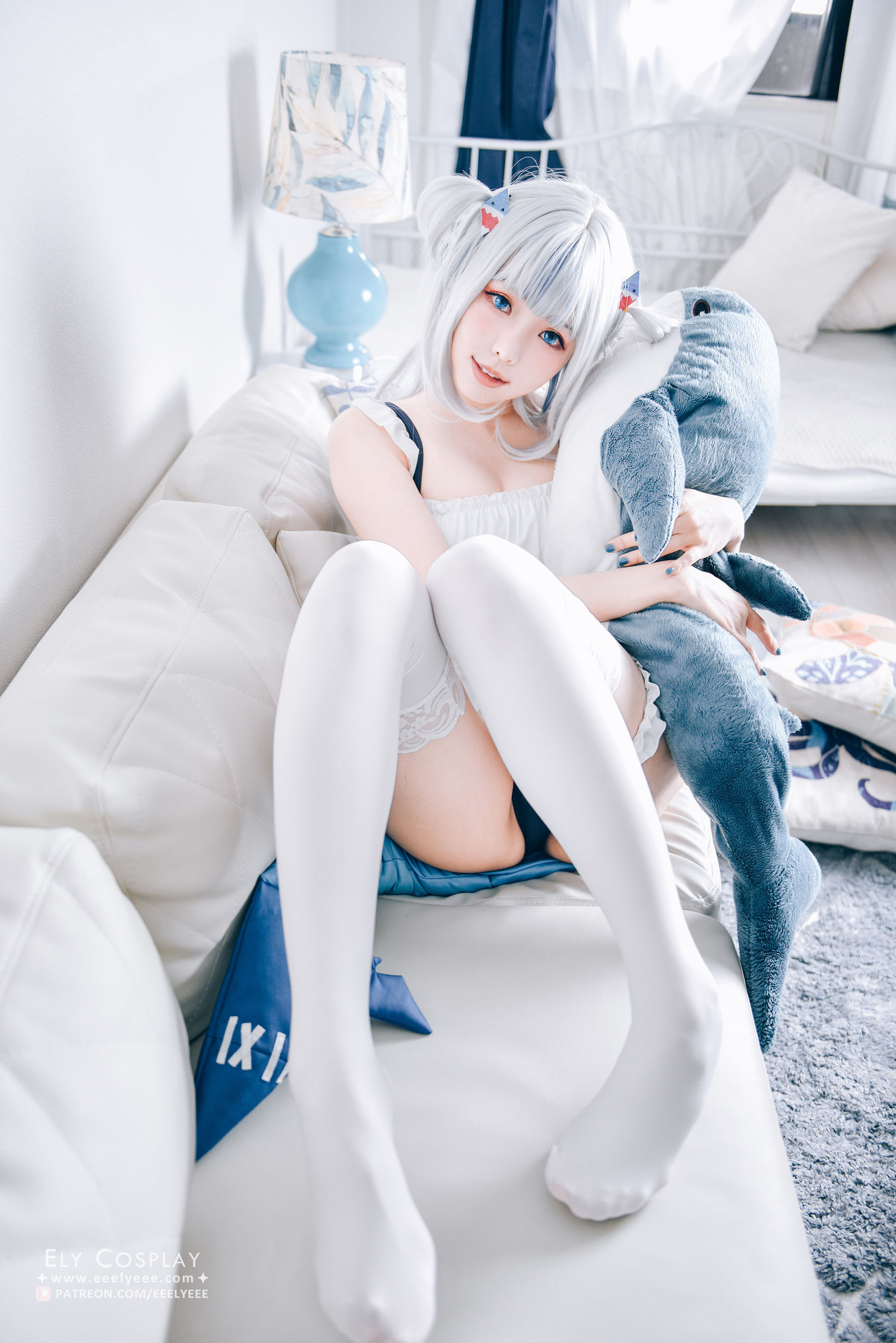 福利COS] 伊莉_eee(ElyEE子) - 噶呜・古拉(小鲨鲨) 泳裝