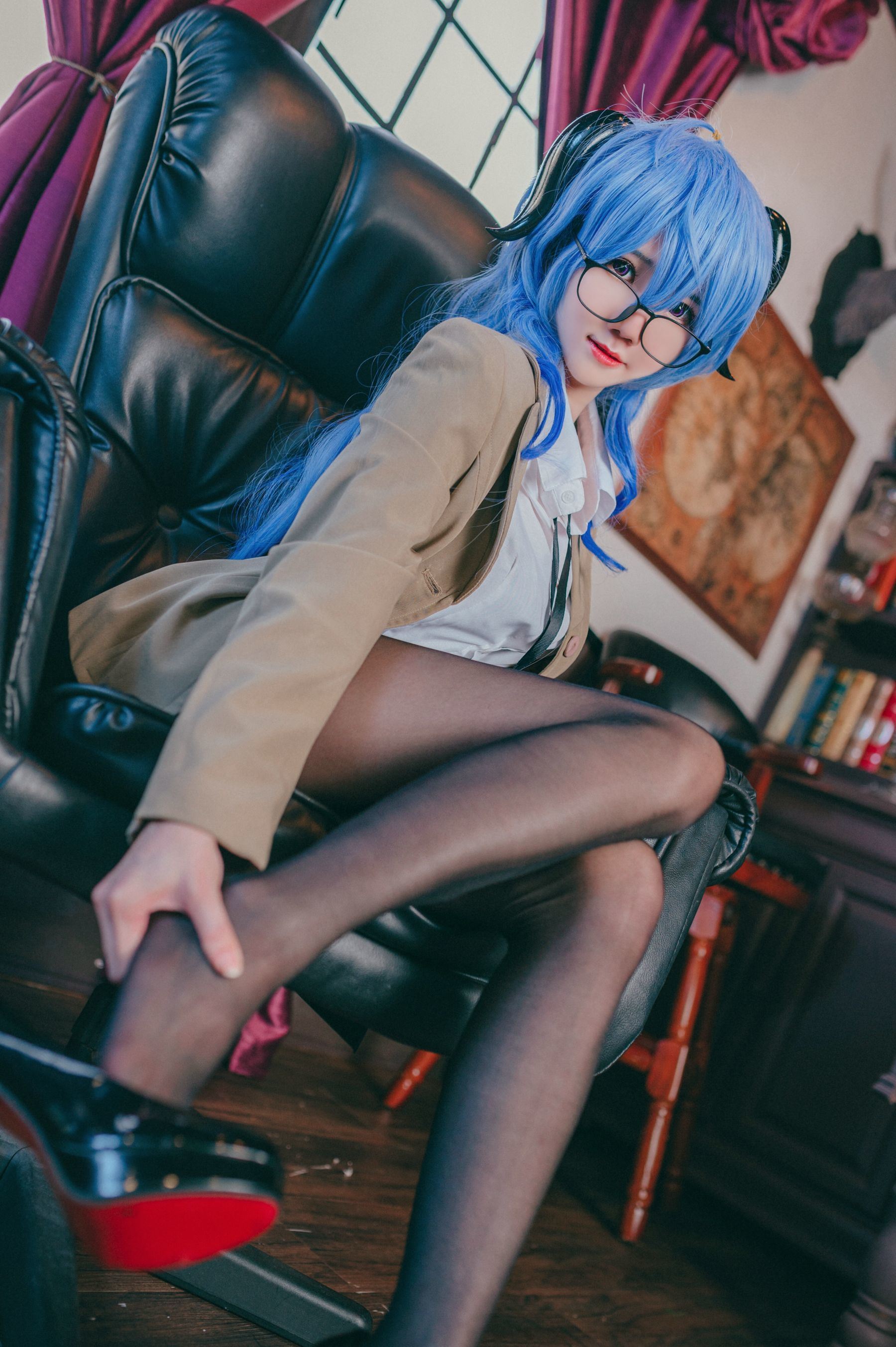 福利COS] 莎莉·多拉斯諾 - 甘雨 OL