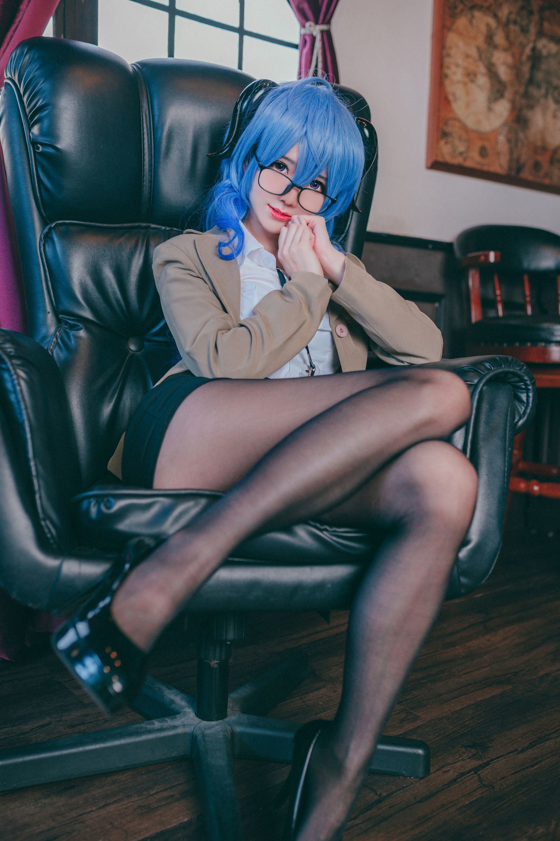 福利COS] 莎莉·多拉斯諾 - 甘雨 OL