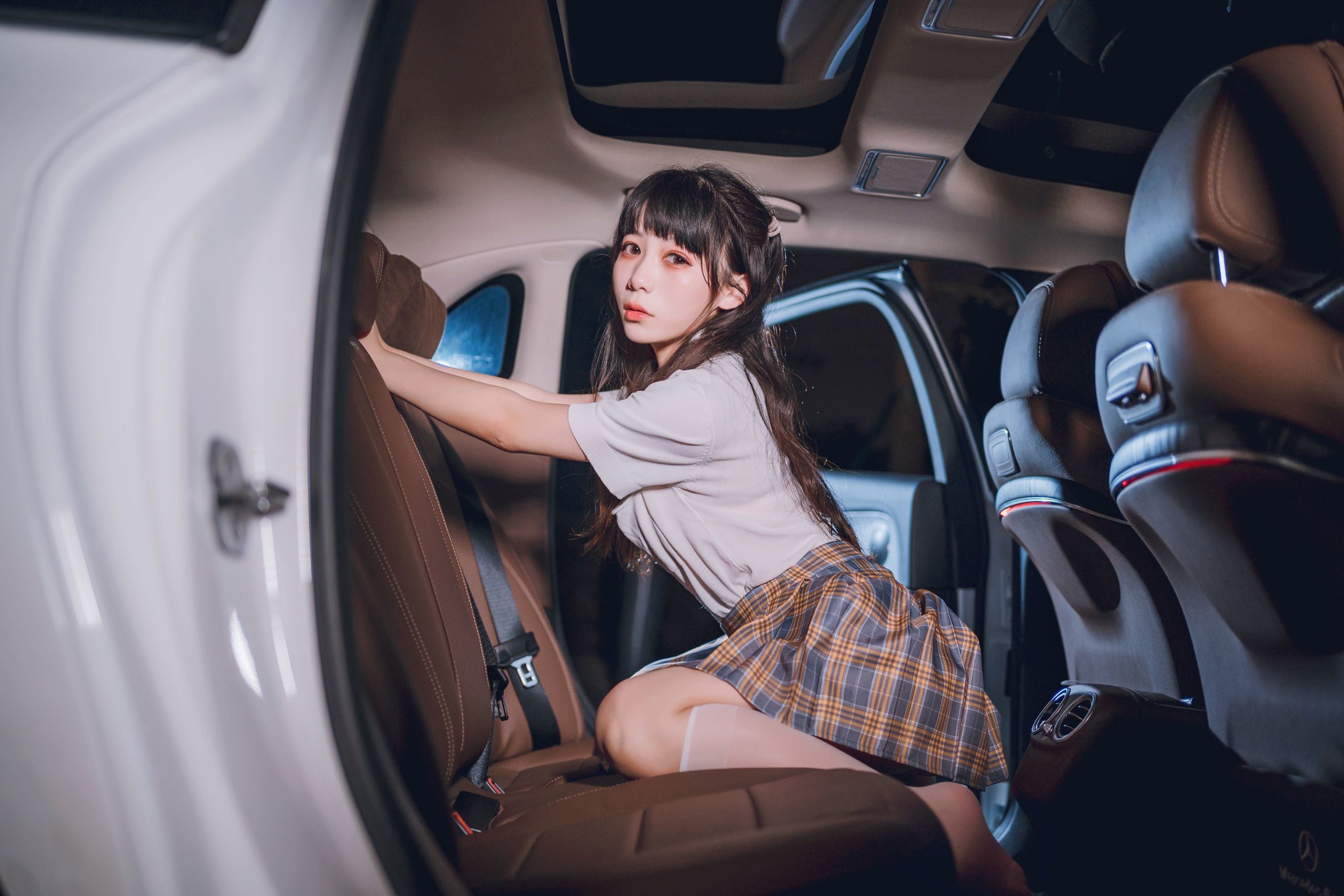 Phúc Lợi COS] usejan - Lan Lan Bôn Trì