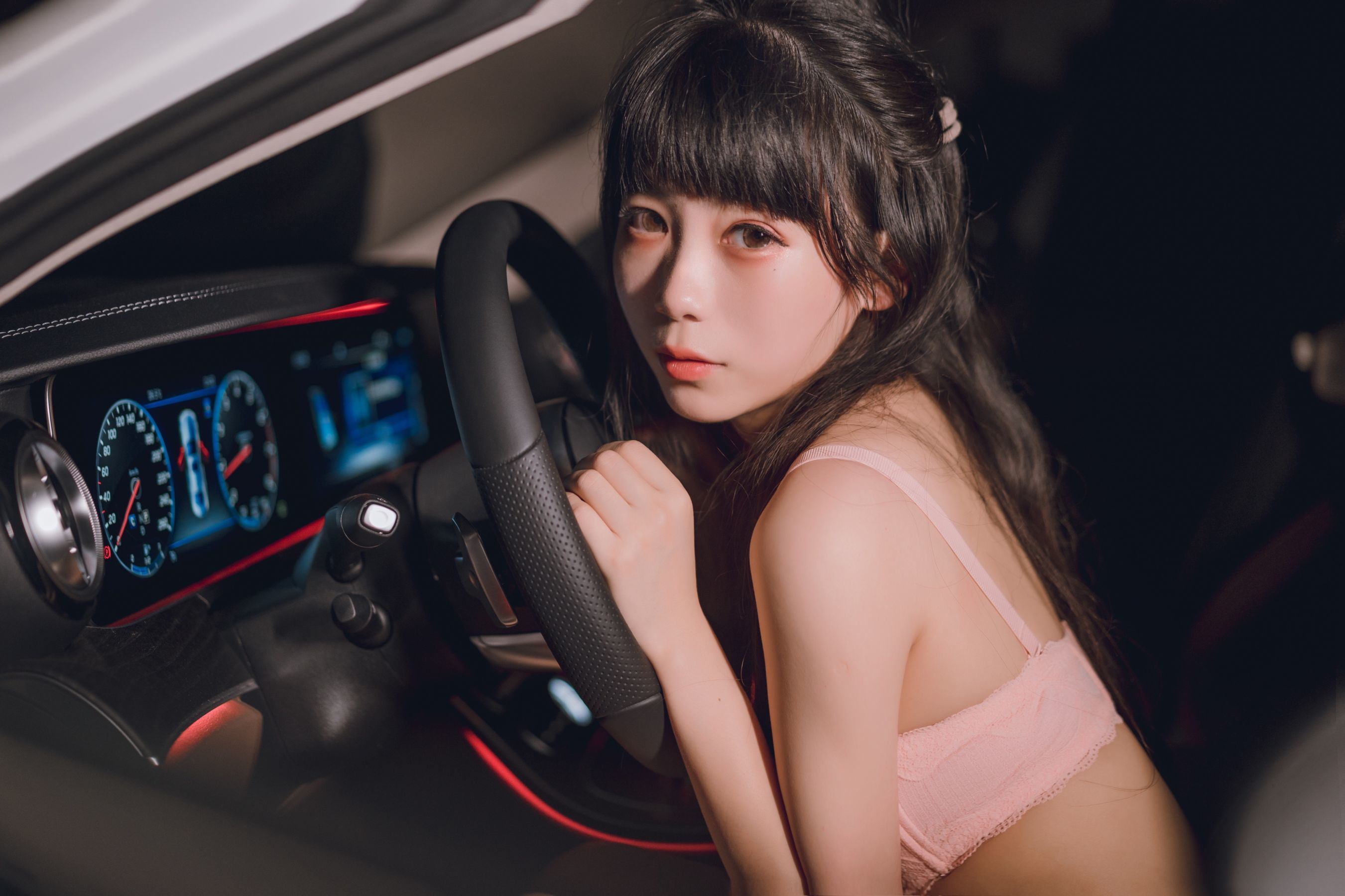 [福利COS] usejan - 蓝蓝奔驰