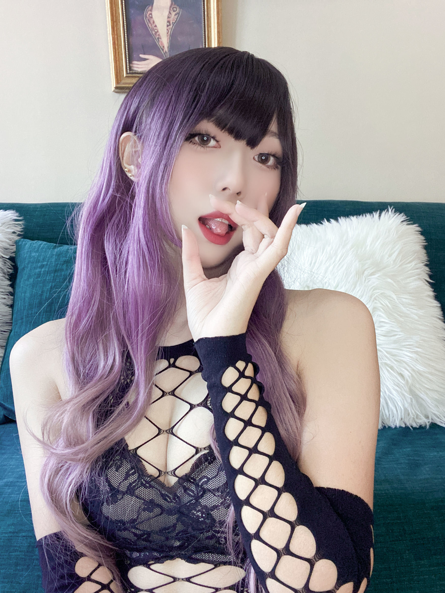 Welfare COS] Anime Blogger Money Leng Leng - Hua Hua Net Clothing