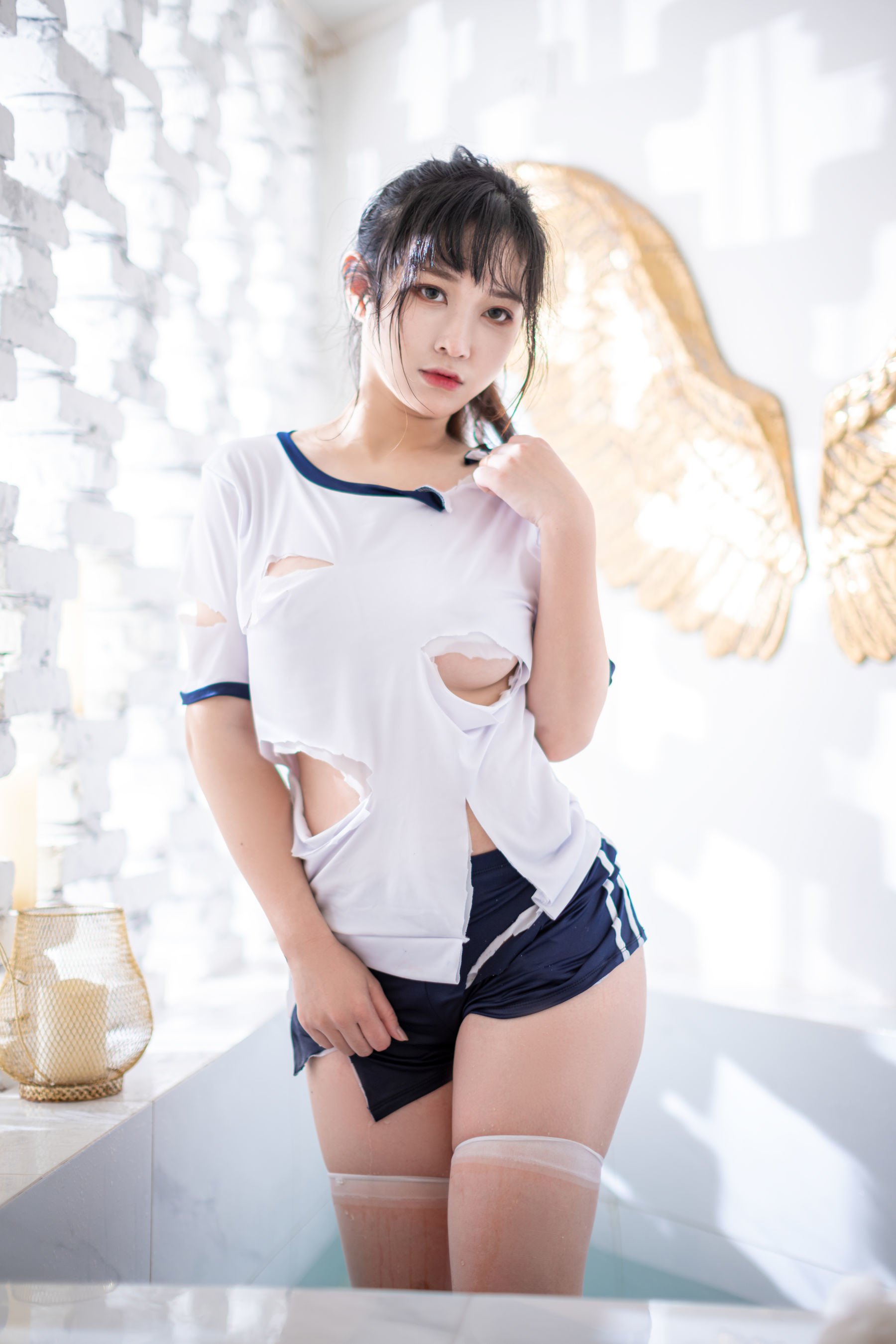 Welfare COS] Qi Xing Jia Gou Zai - The Bathhouse's Gymnastics Uniform