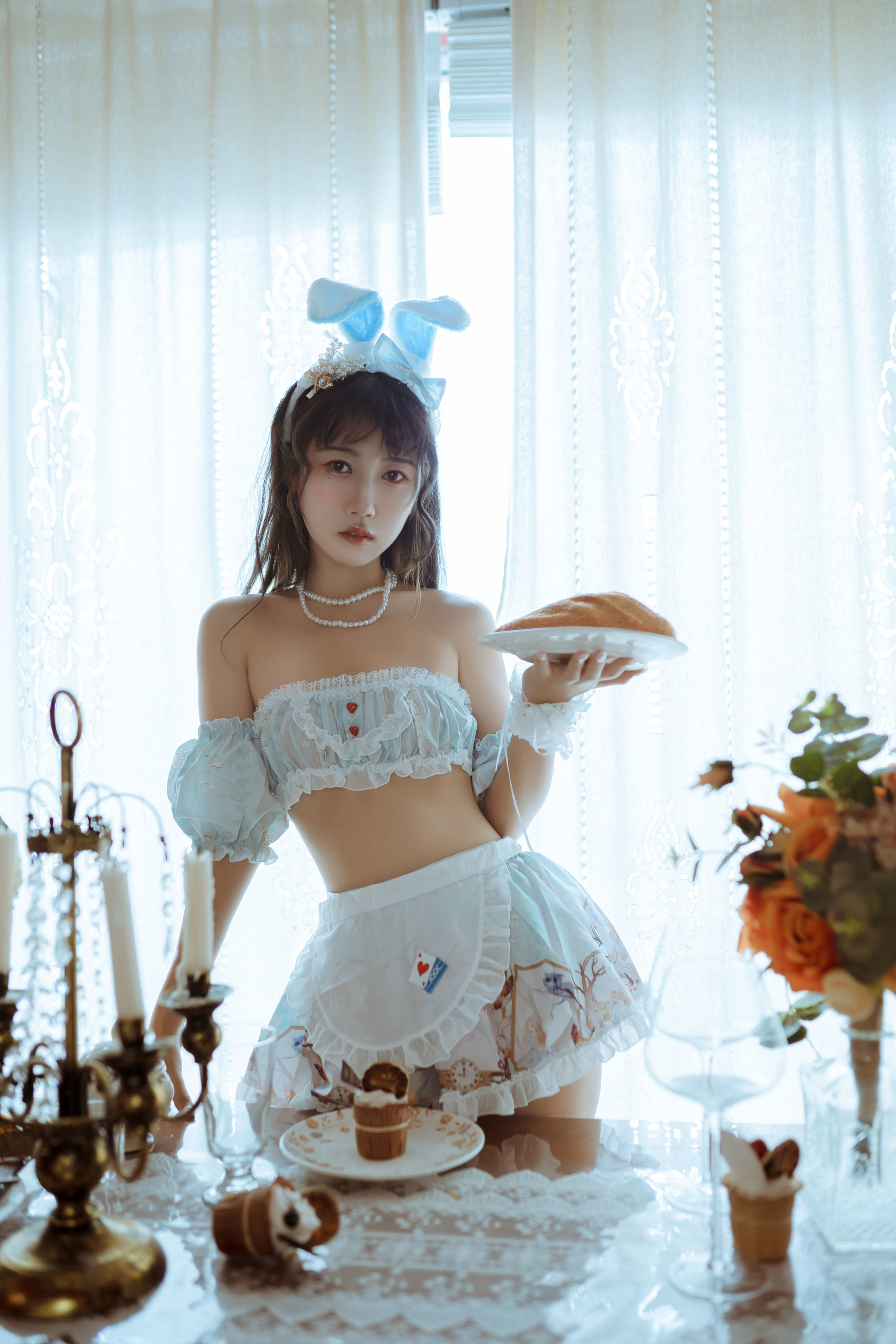 福利COS] 微博人氣Coser不呆猫 - 兔子女友