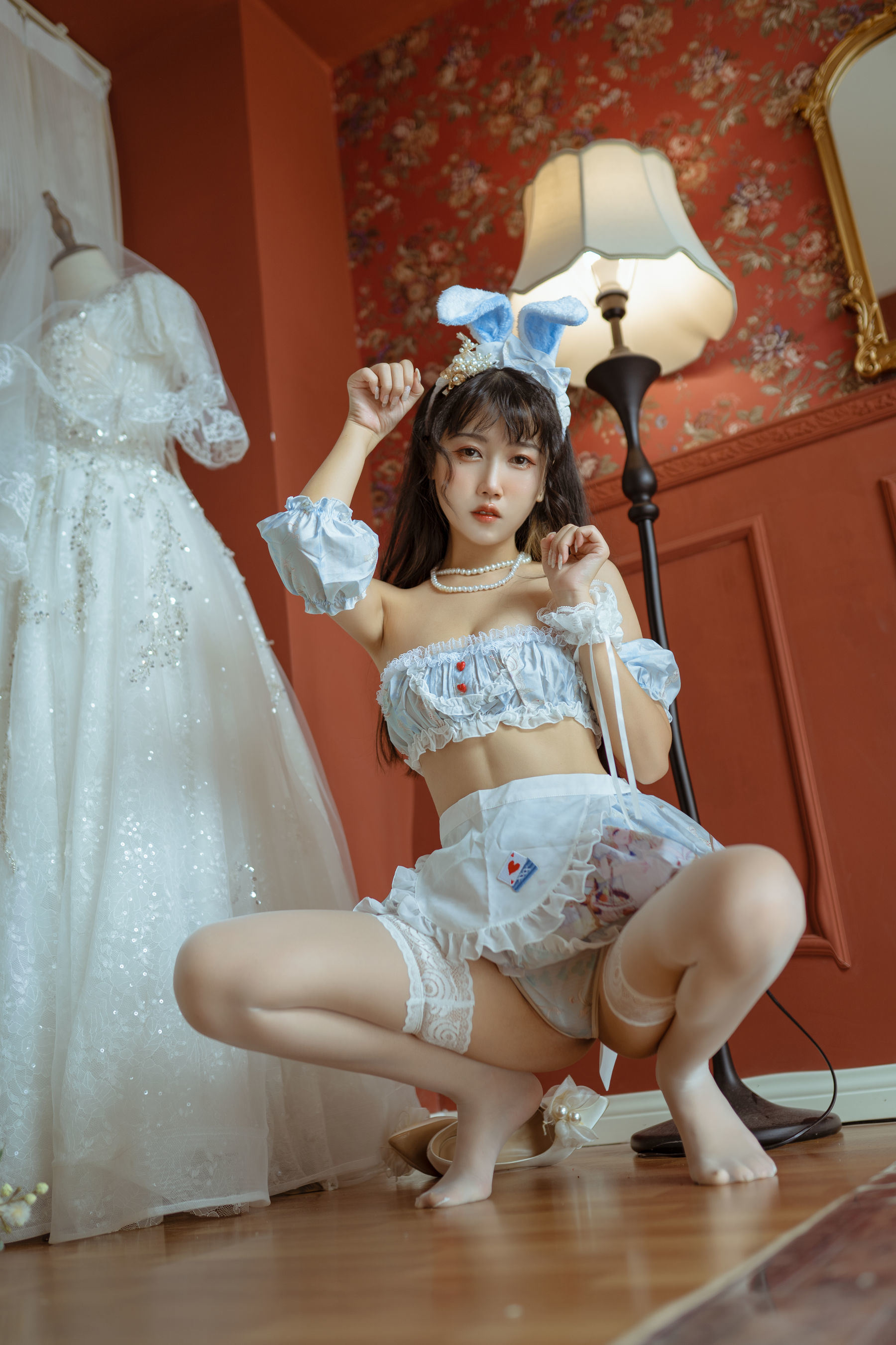 福利COS] 微博人氣Coser不呆猫 - 兔子女友