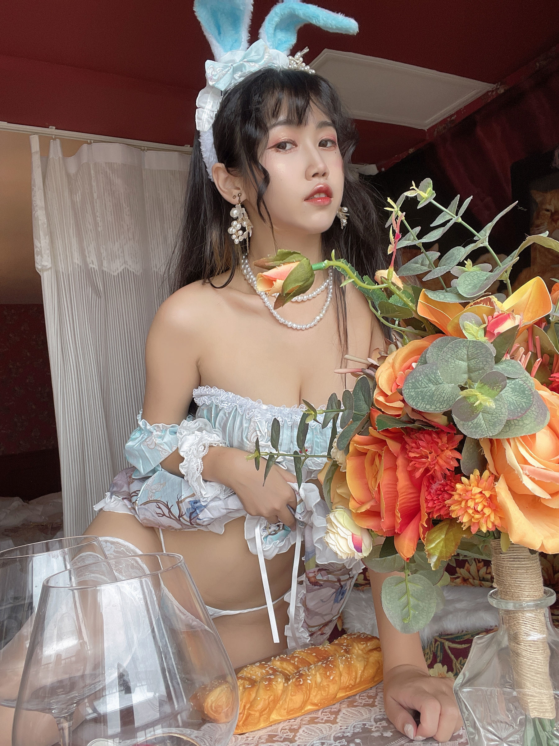 Welfare COS] Weibo Popular Coser Bu Dai Mao - Rabbit Girlfriend