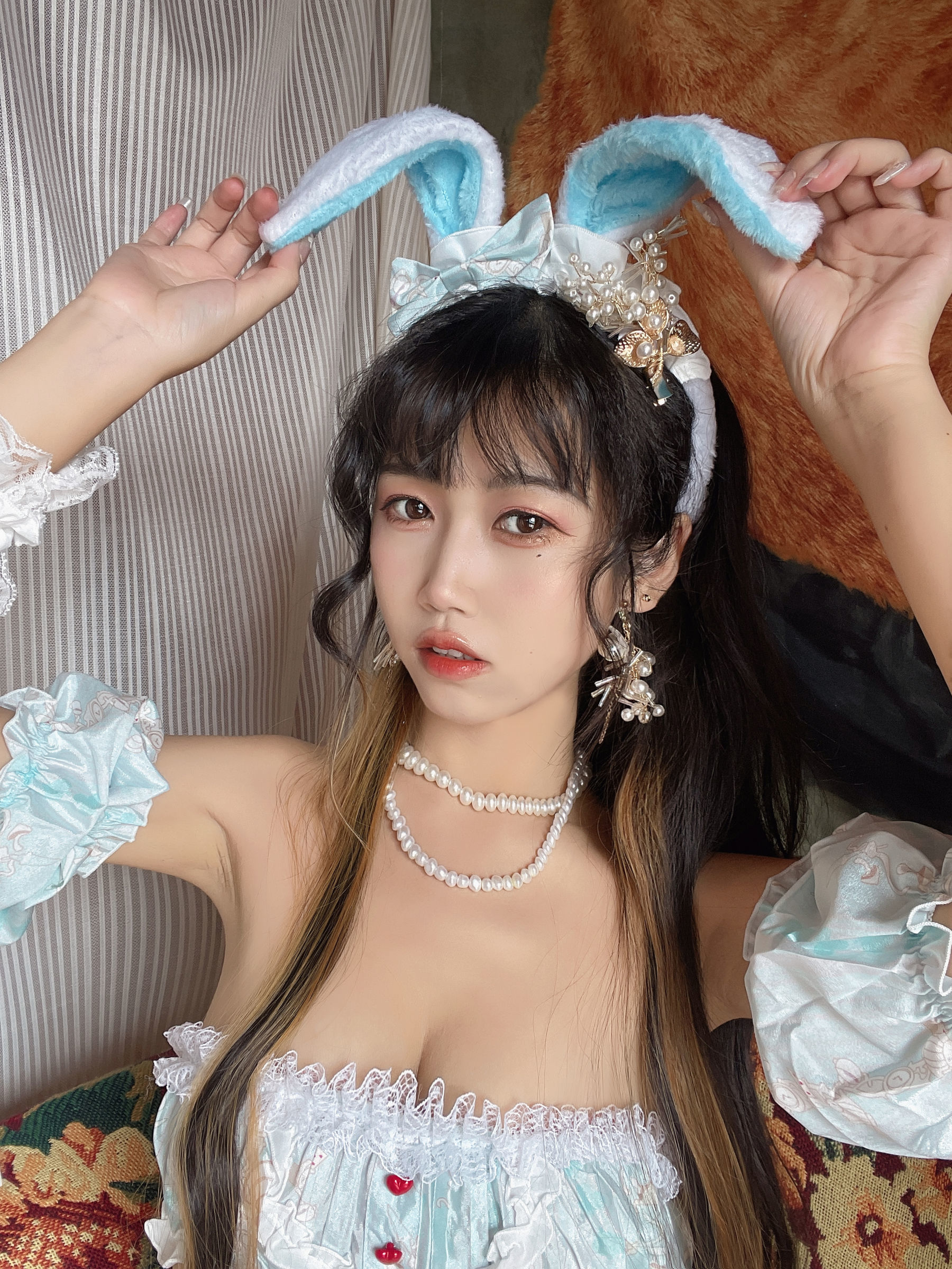 Welfare COS] Weibo Popular Coser Bu Dai Mao - Rabbit Girlfriend