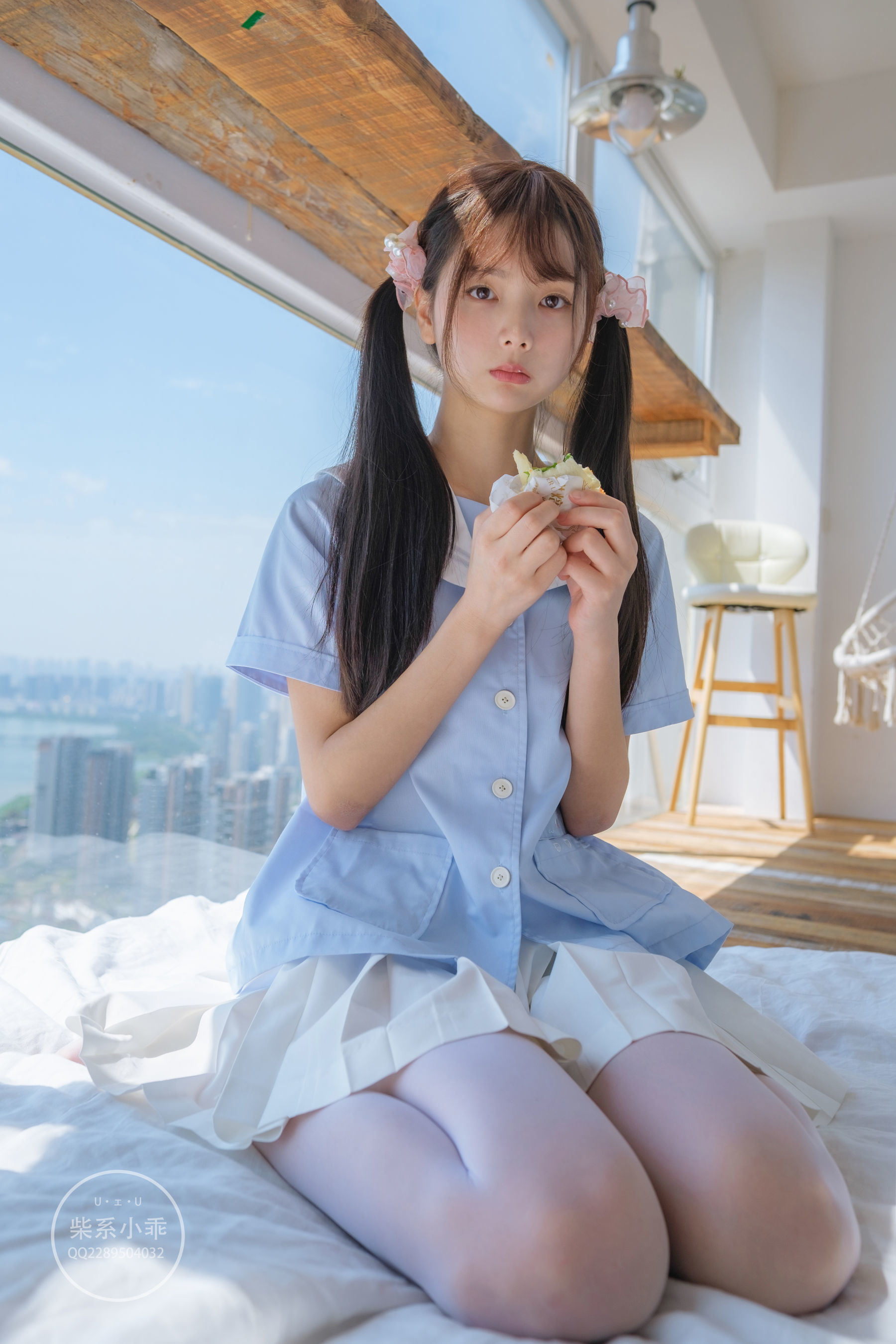 Welfare COS] Chai Series Xiao Guai (Zhi Guai Picture Book) - Clear Sky White Silk Double Ponytails
