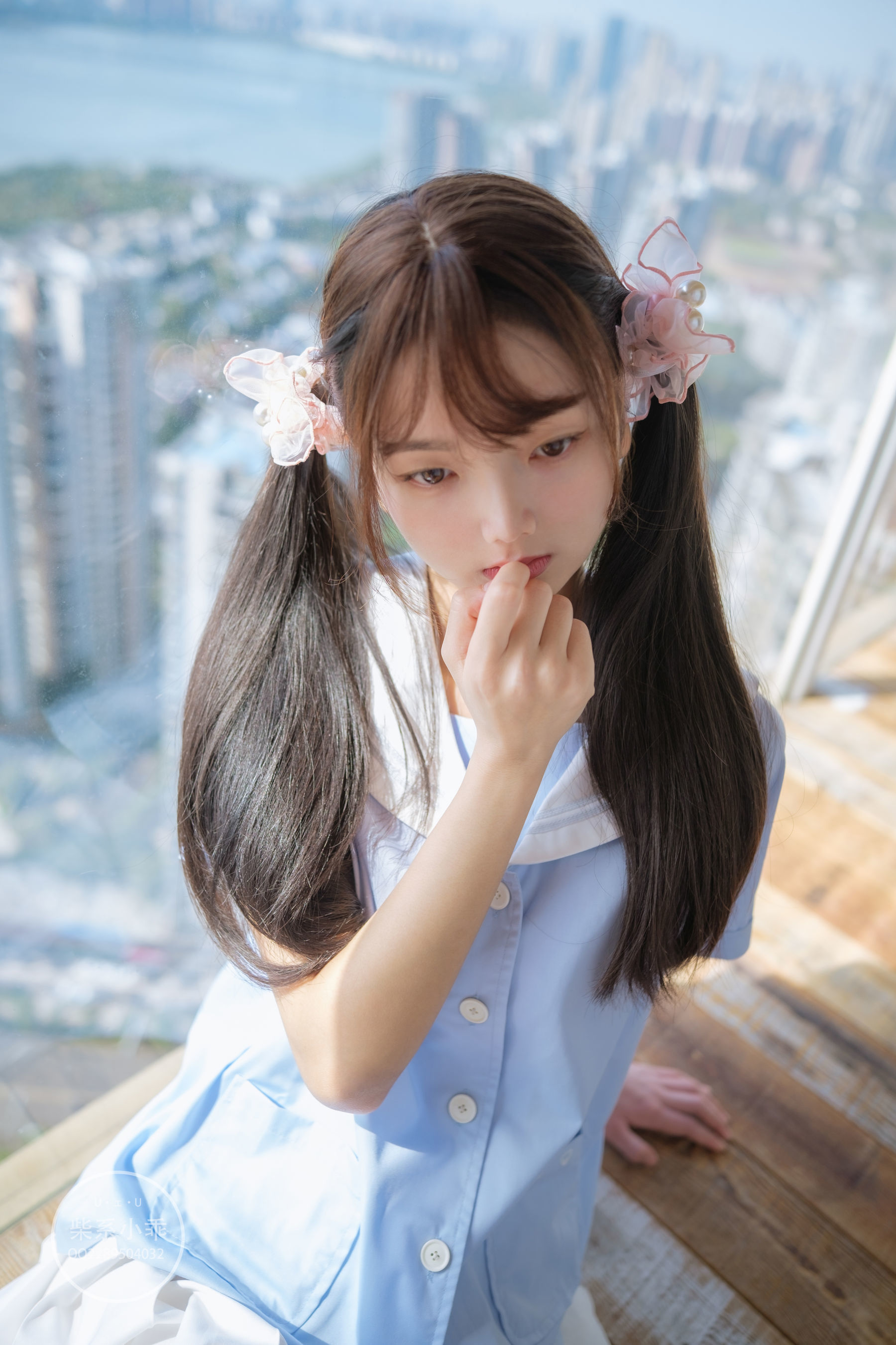 Welfare COS] Chai Series Xiao Guai (Zhi Guai Picture Book) - Clear Sky White Silk Double Ponytails