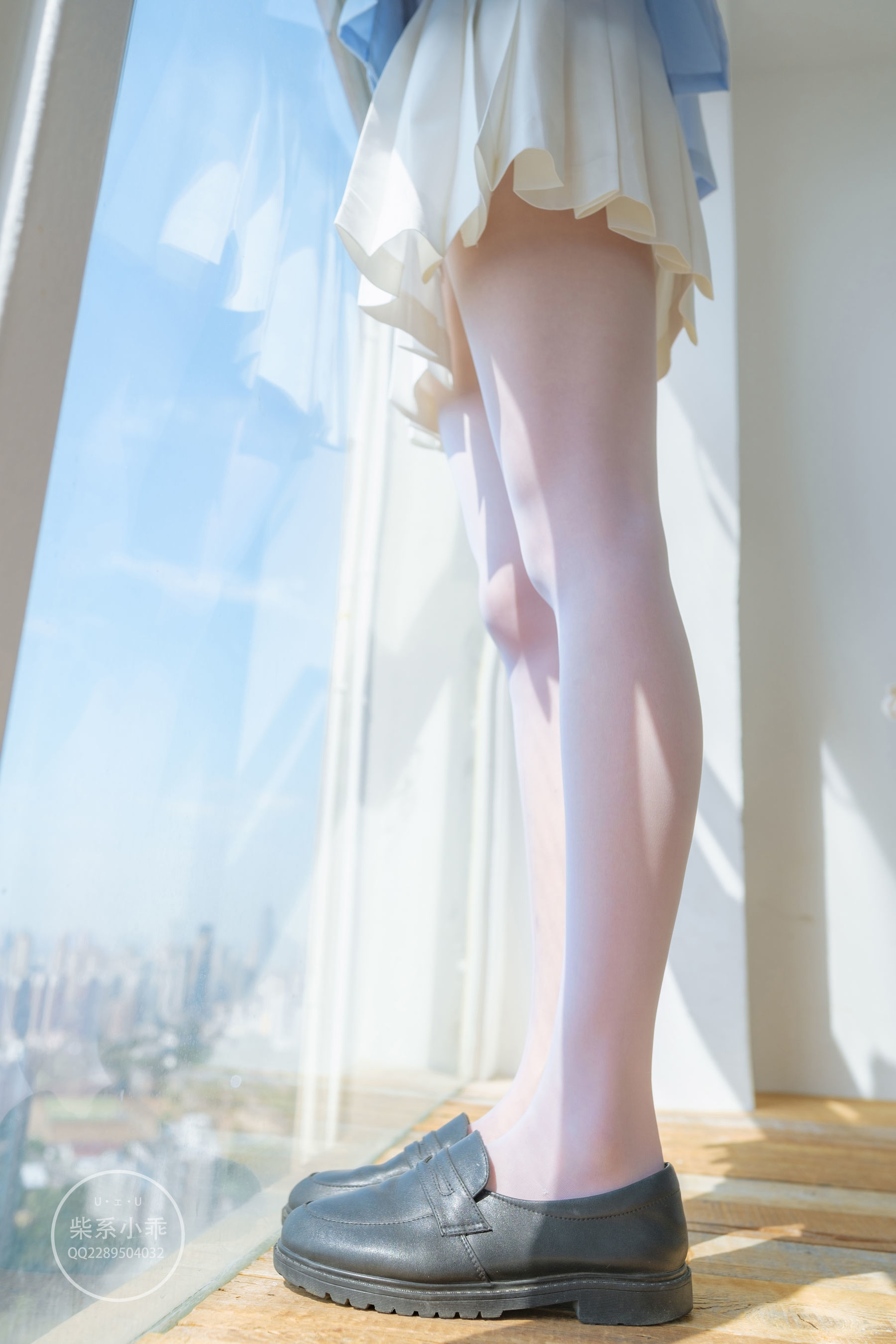 [福利COS] 柴系小乖(稚乖画册) - 晴空 白丝双马尾
