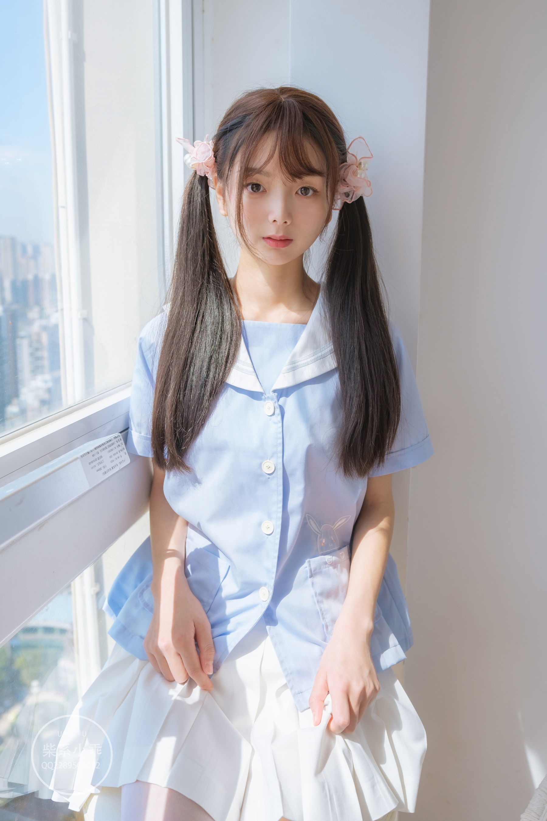 [福利COS] 柴系小乖(稚乖画册) - 晴空 白丝双马尾
