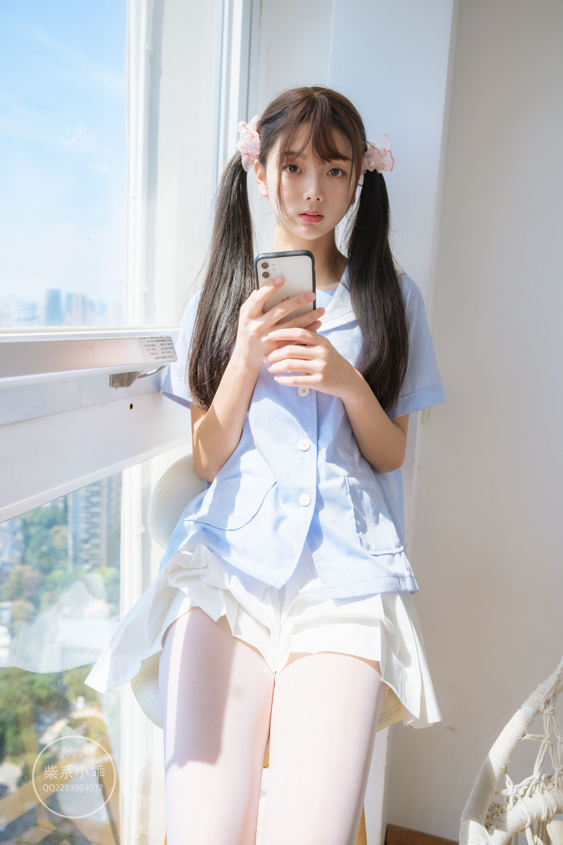 福利COS] 柴系小乖(稚乖畫冊) - 晴空 白絲雙馬尾