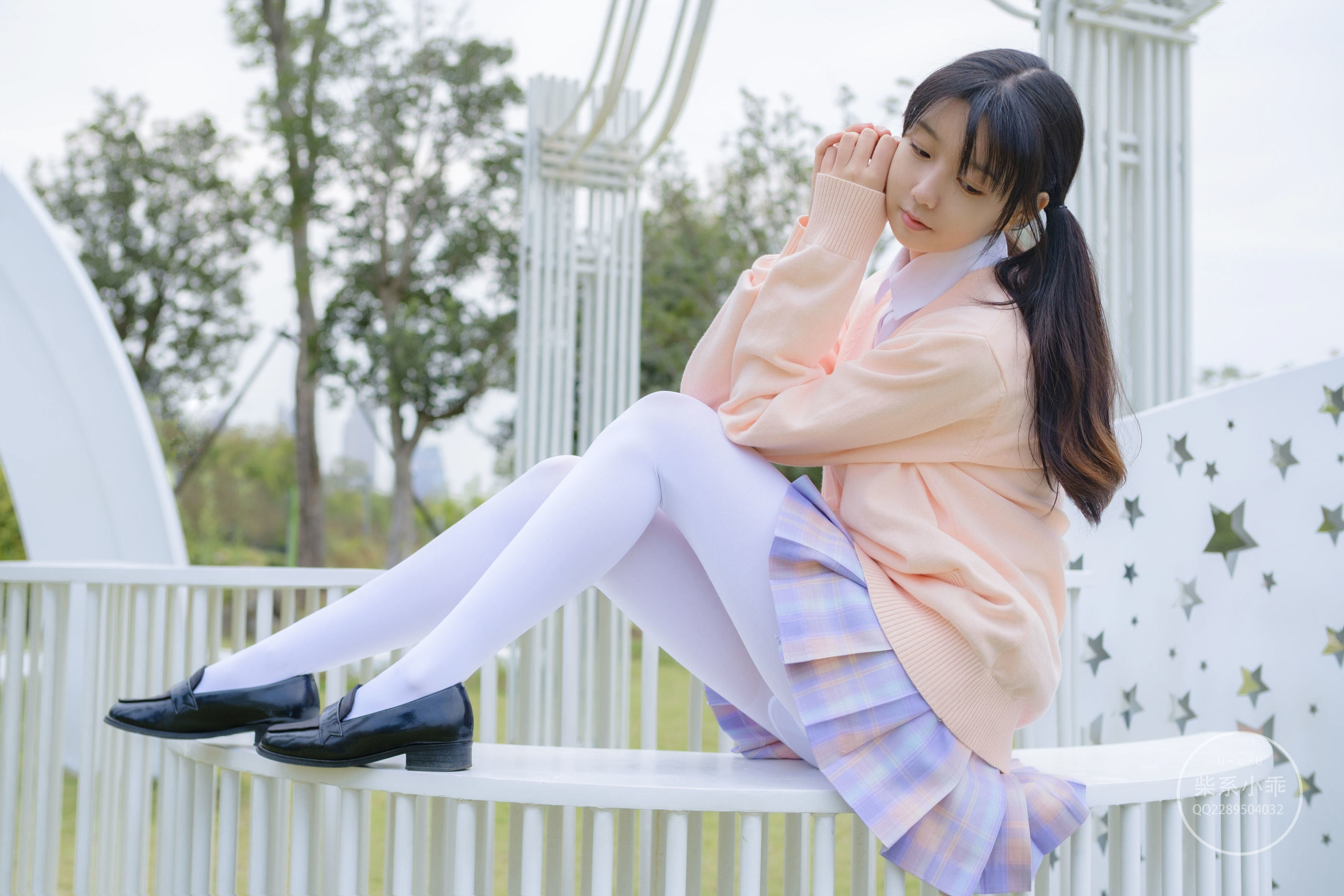 JK Cosplay：柴系小乖(稚乖畫册) - 颓废
